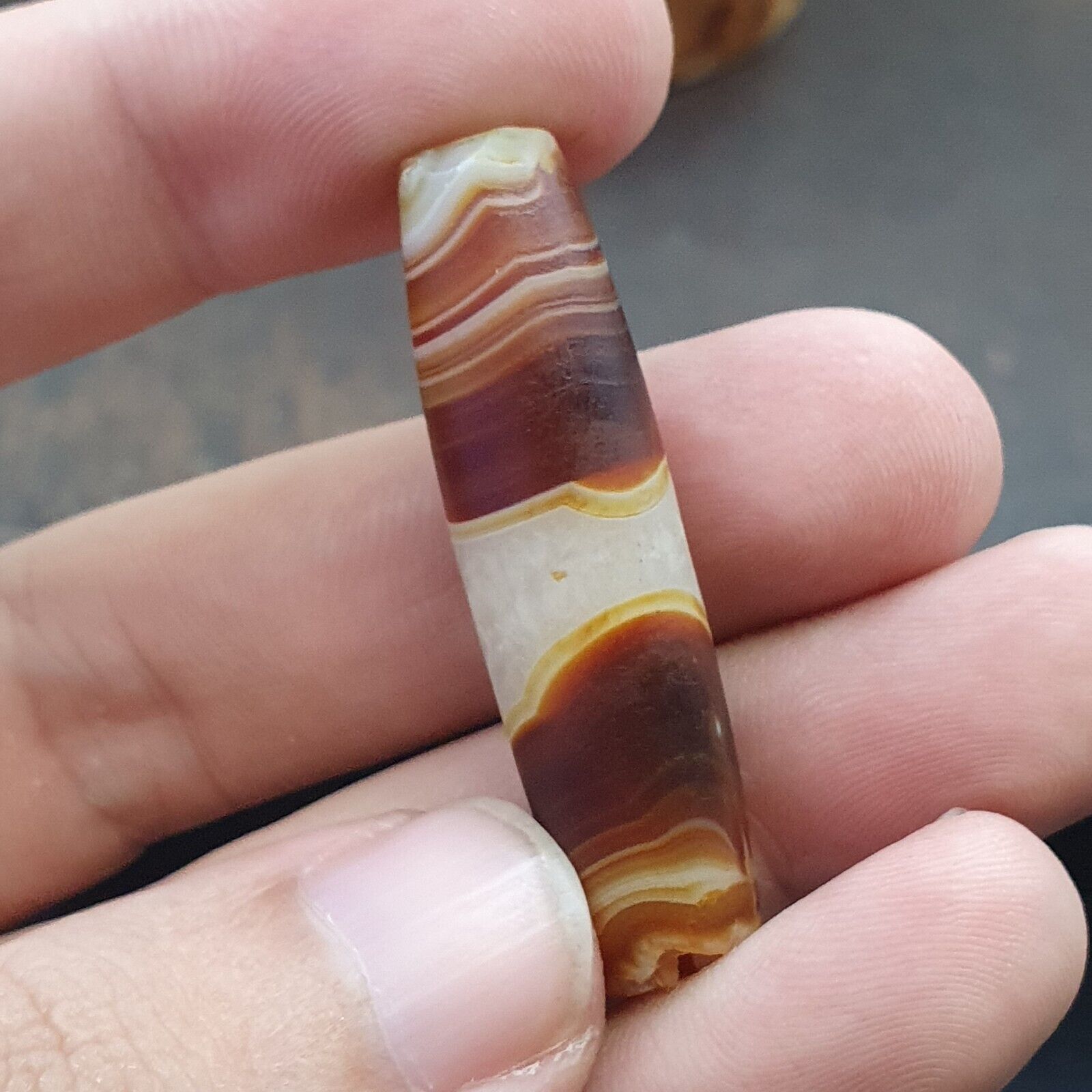 Antique Old Yemeni crystal in Agate Middle Eastern red Agate Bead AMD-45