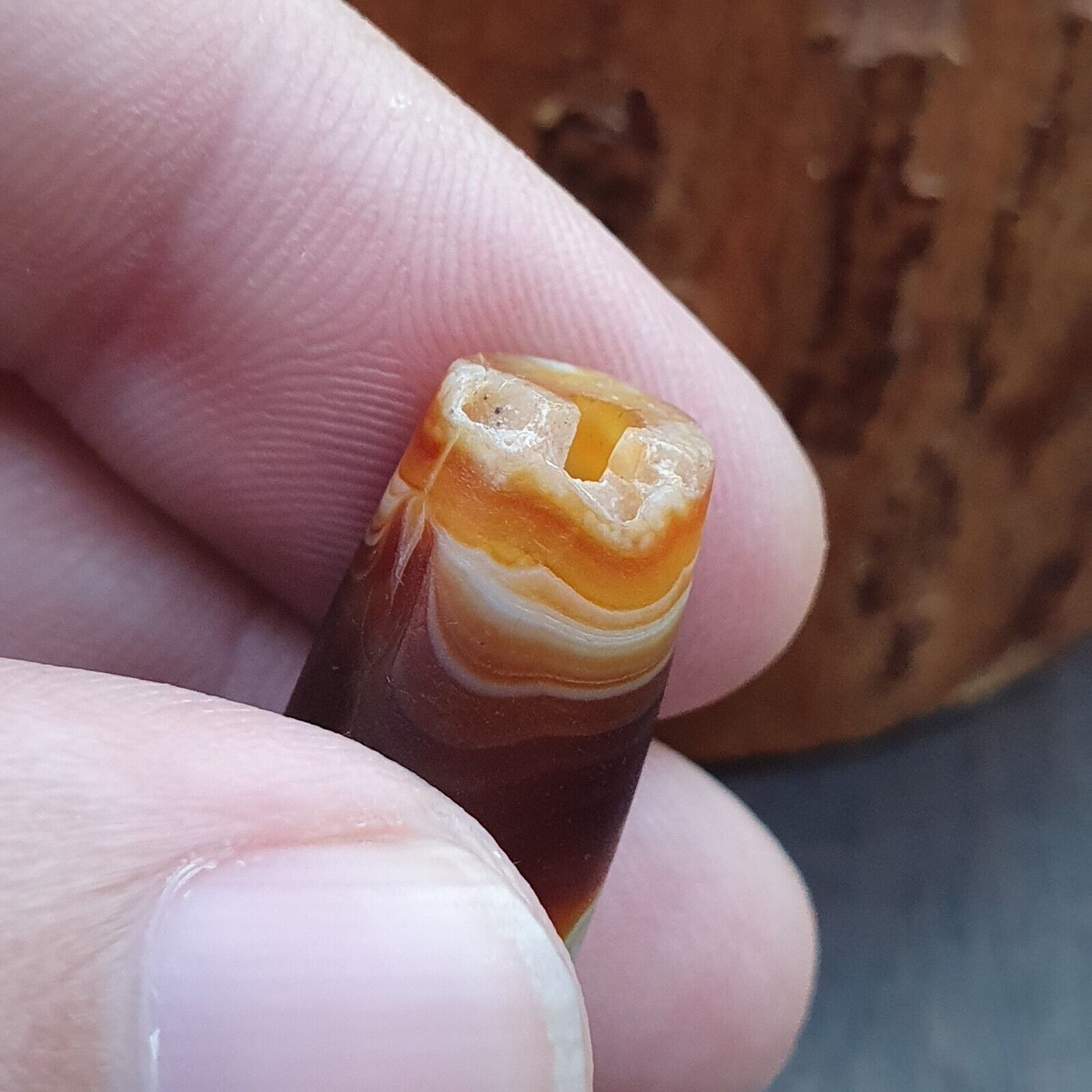 Antique Old Yemeni crystal in Agate Middle Eastern red Agate Bead AMD-45
