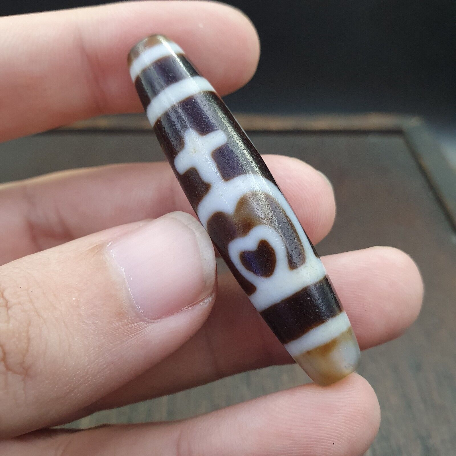 Tibetan Old Agate Dzi Bead " Unique Pattern " Amulet Pendant