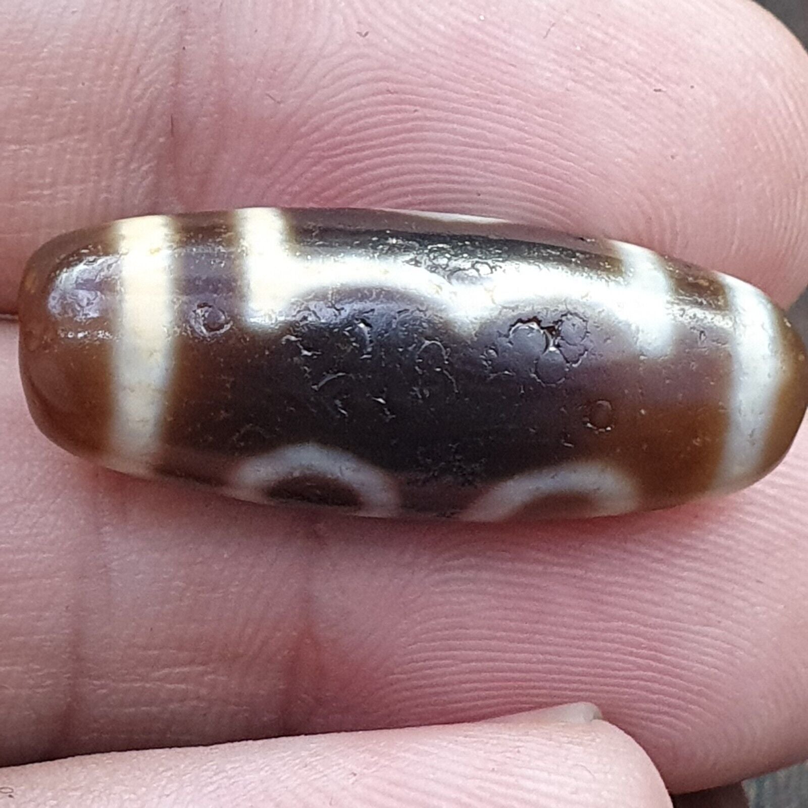 High Quality Antique Tibetan 2 Eyes Agate stone Dzi Bead Amulet HQ-8-1