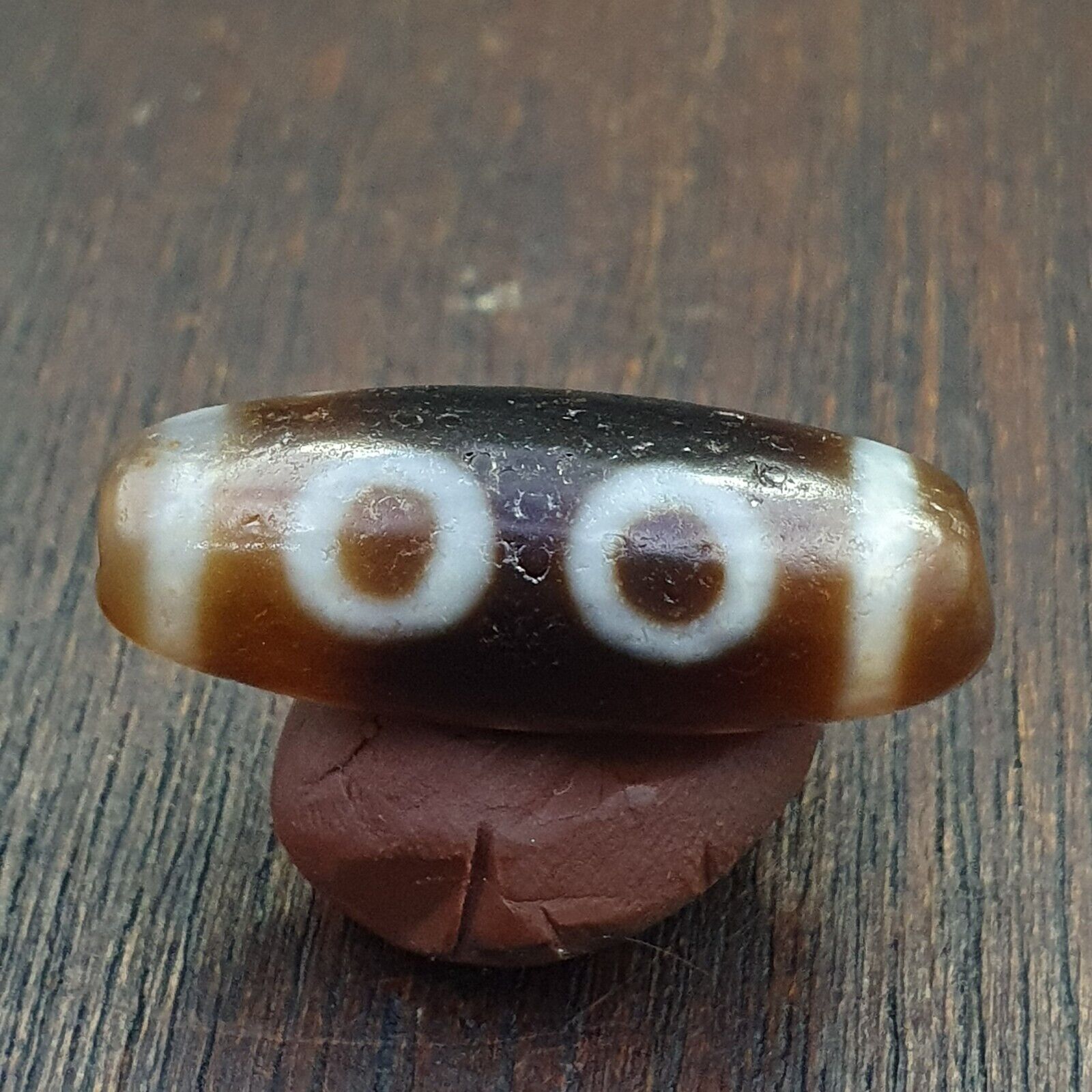 High Quality Antique Tibetan 2 Eyes Agate stone Dzi Bead Amulet HQ-8-1