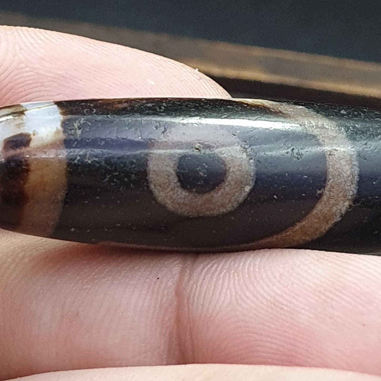 Antique Tibetan Old Rusted Agate Dzi Bead " 2 eyes " Amulet Pendant E-20