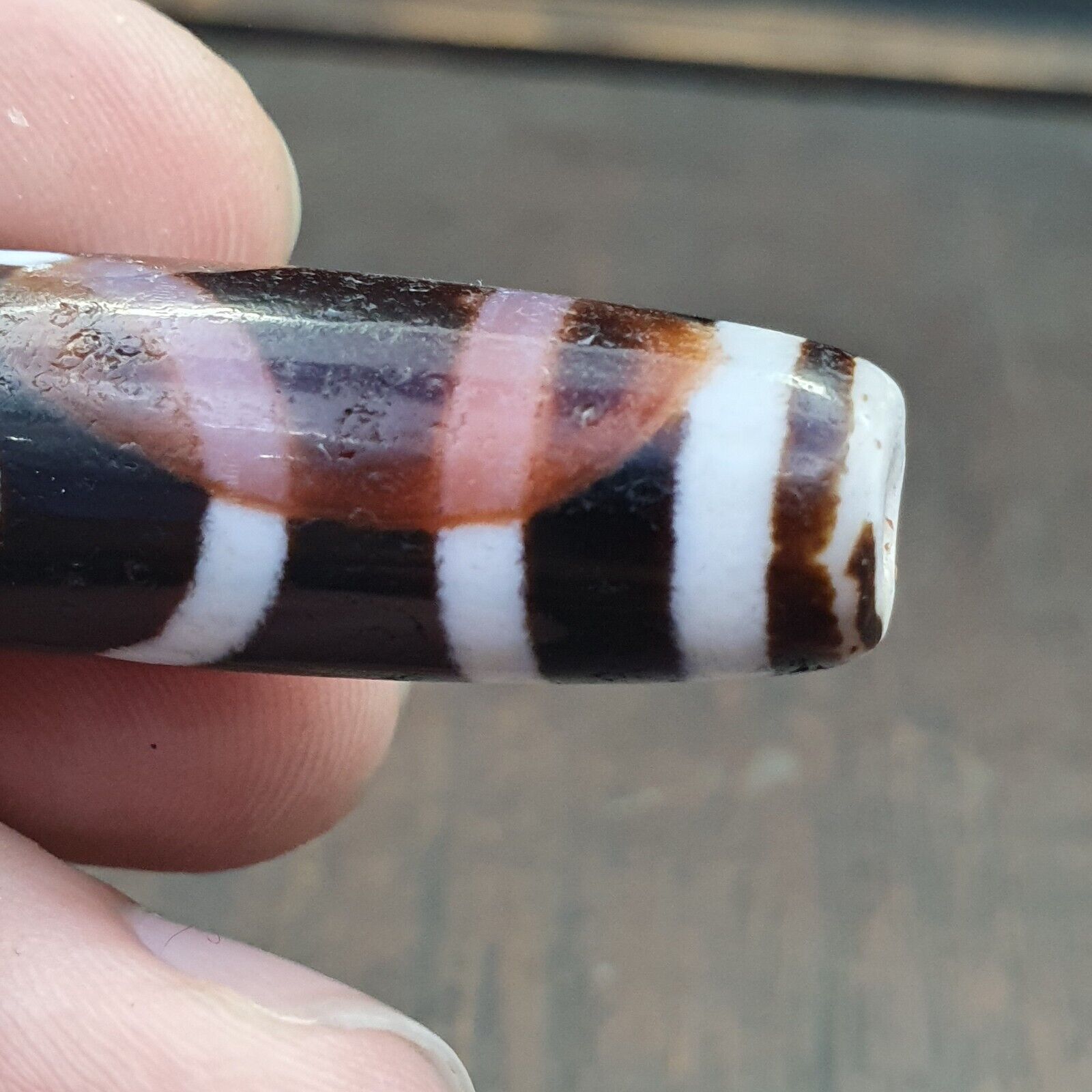 Antique Tibetan Old Rusted Agate Dzi Bead " 2 eyes " Amulet Pendant E-22