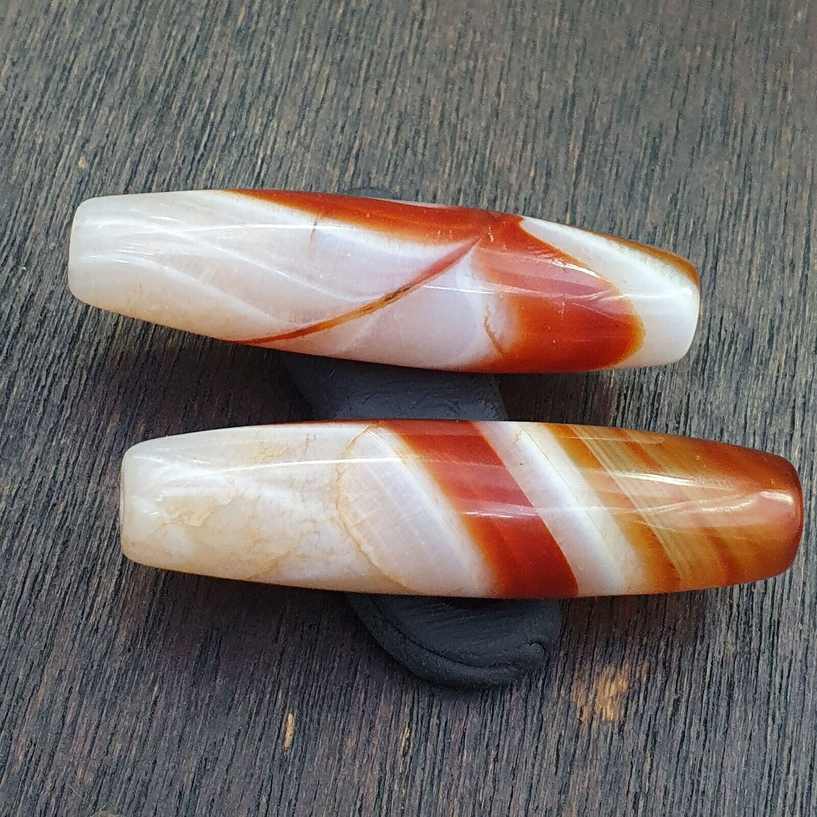 2 Red Agate Beads Vintage Himalayan Tibetan Agate Rare Patterns Beads