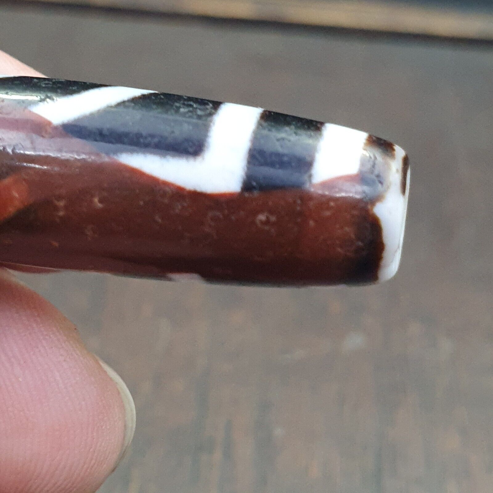Antique Tibetan Old Rusted Agate Dzi Bead " 2 eyes " Amulet Pendant E-22