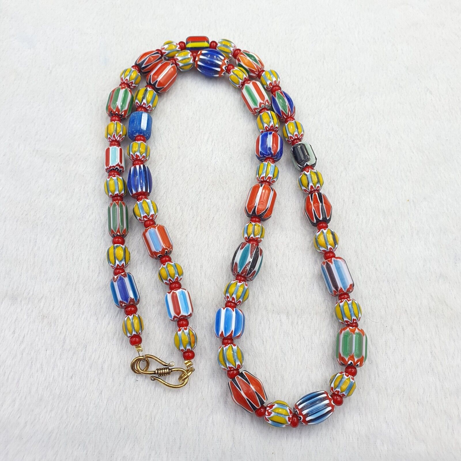 Vintage Chevron and Venetian Whit heart Multilayers Glass Beads Necklace NC-805