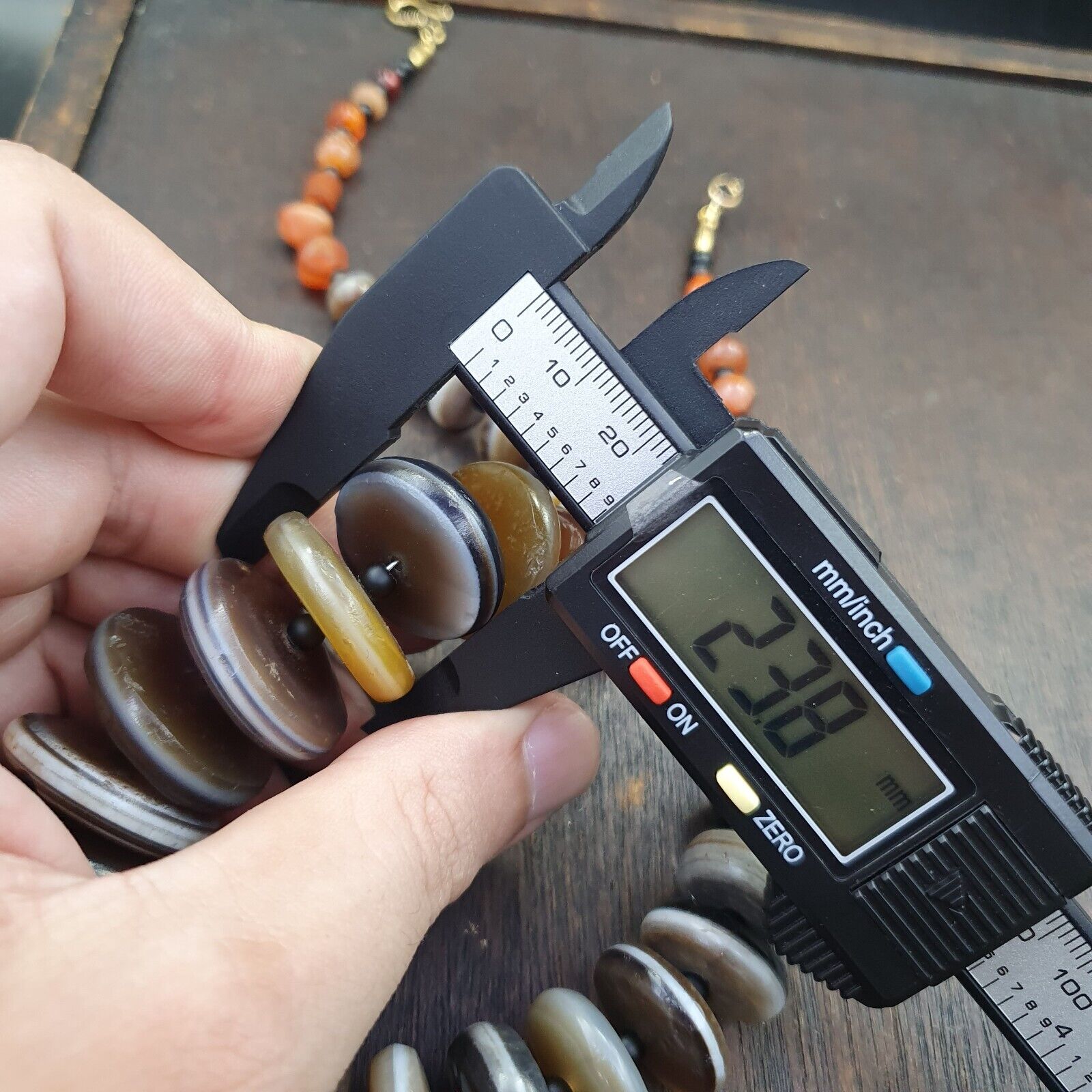 VERY RARE COLLECTION ANCIENT DZI AGATE STONE DISC Himalaya Beads Necklace B-1