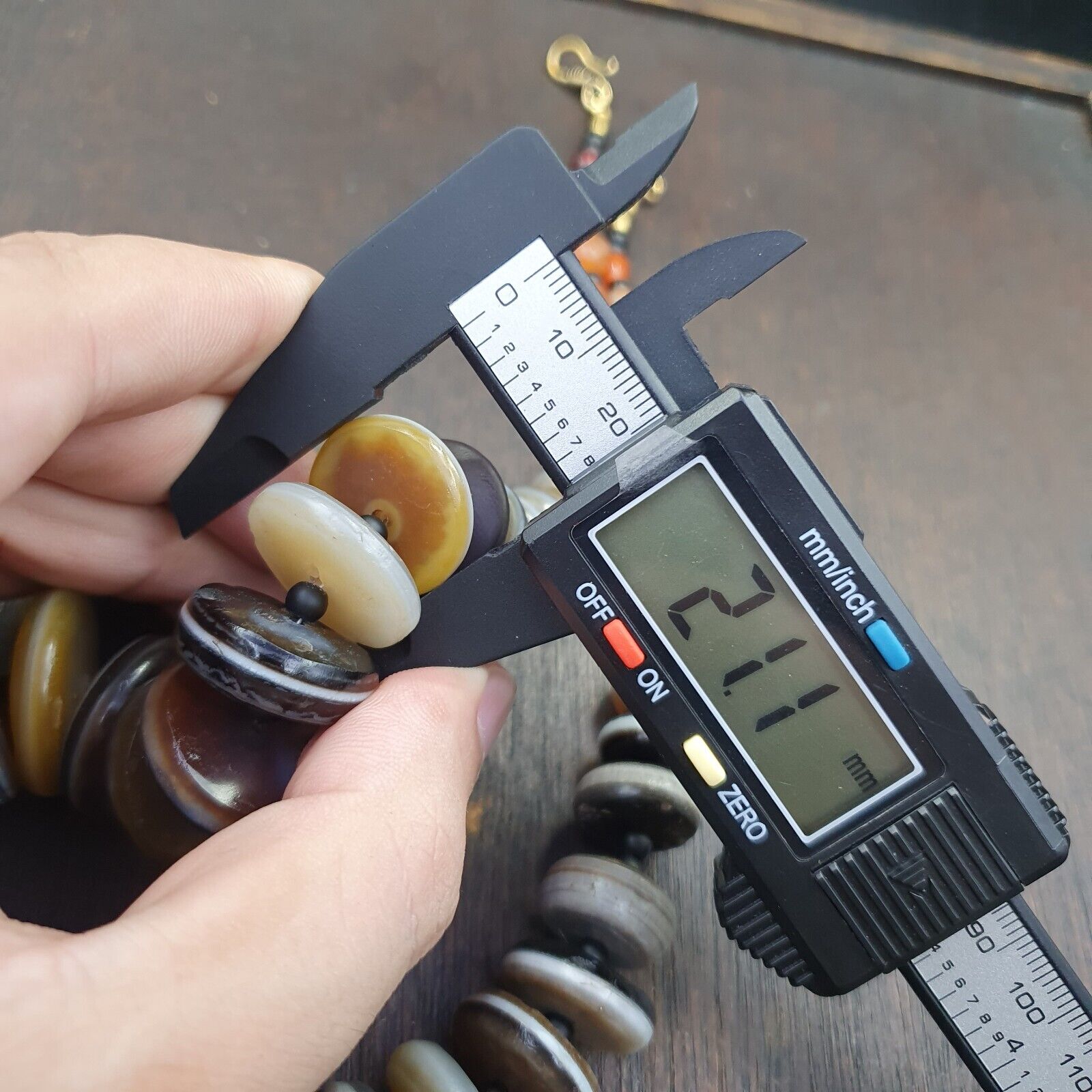 VERY RARE COLLECTION ANCIENT DZI AGATE STONE DISC Himalaya Beads Necklace B-1