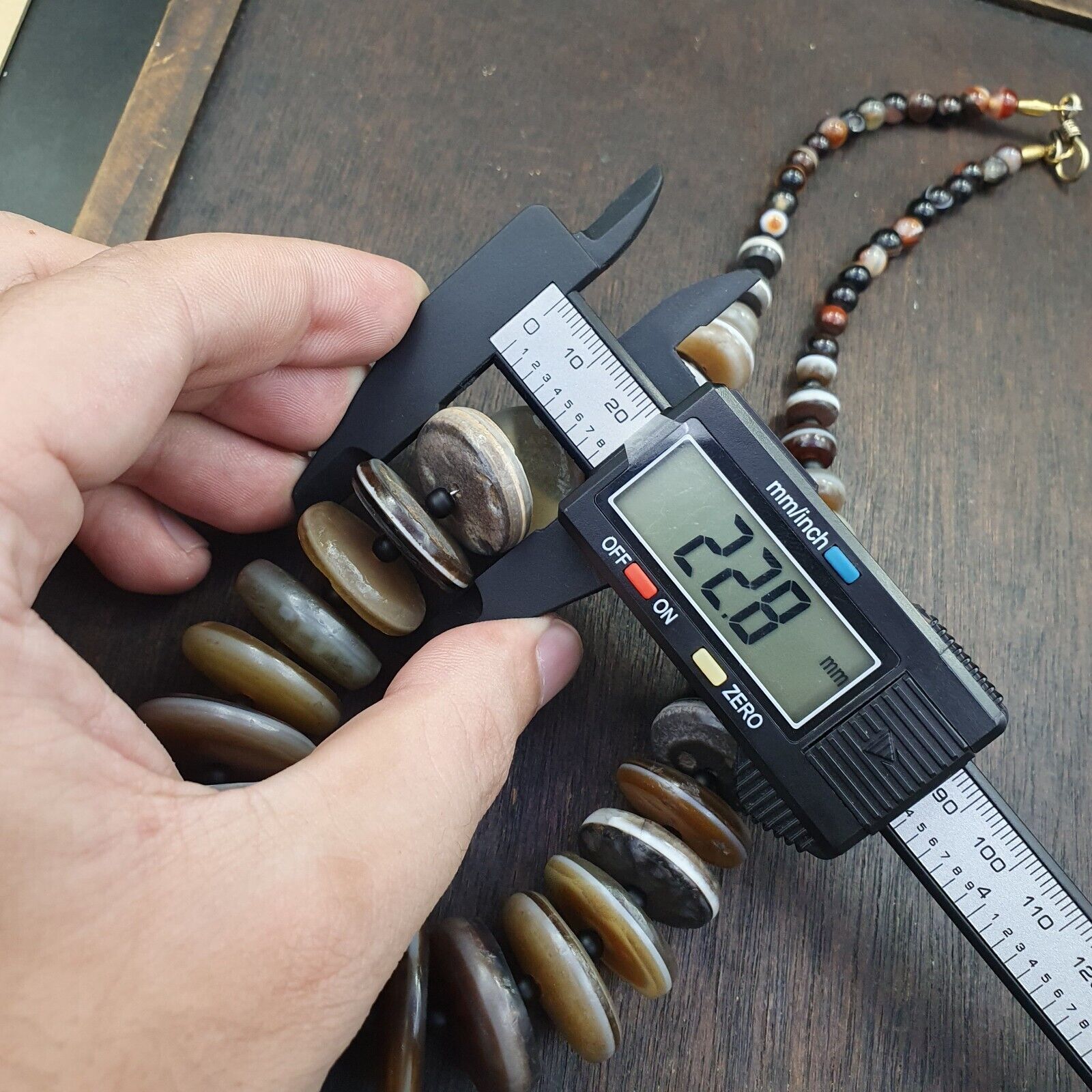 VERY RARE COLLECTION ANCIENT DZI AGATE STONE DISC Himalaya Beads Necklace B-3