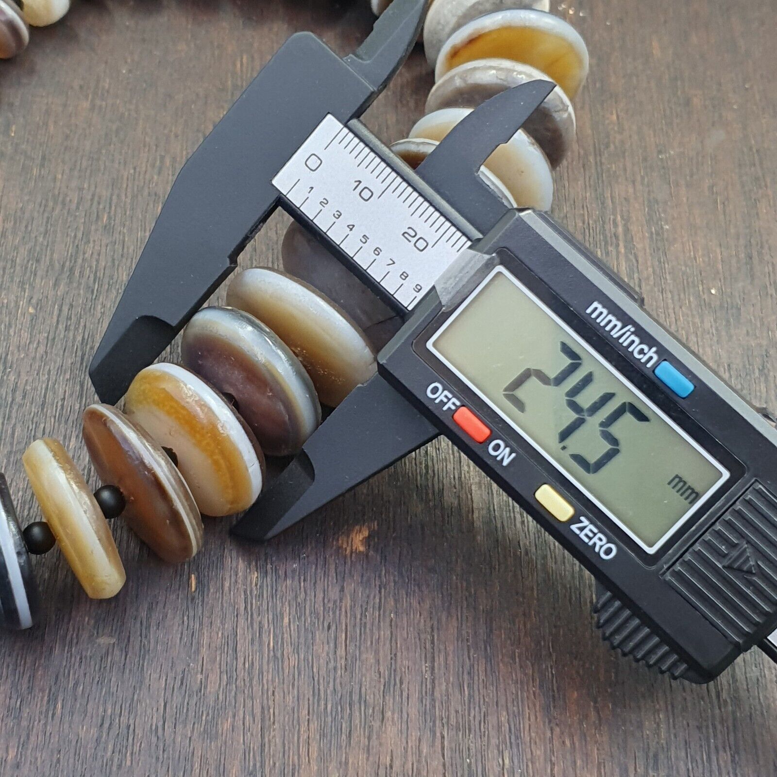 VERY RARE COLLECTION ANCIENT DZI AGATE STONE DISC Himalaya Beads Necklace B-2