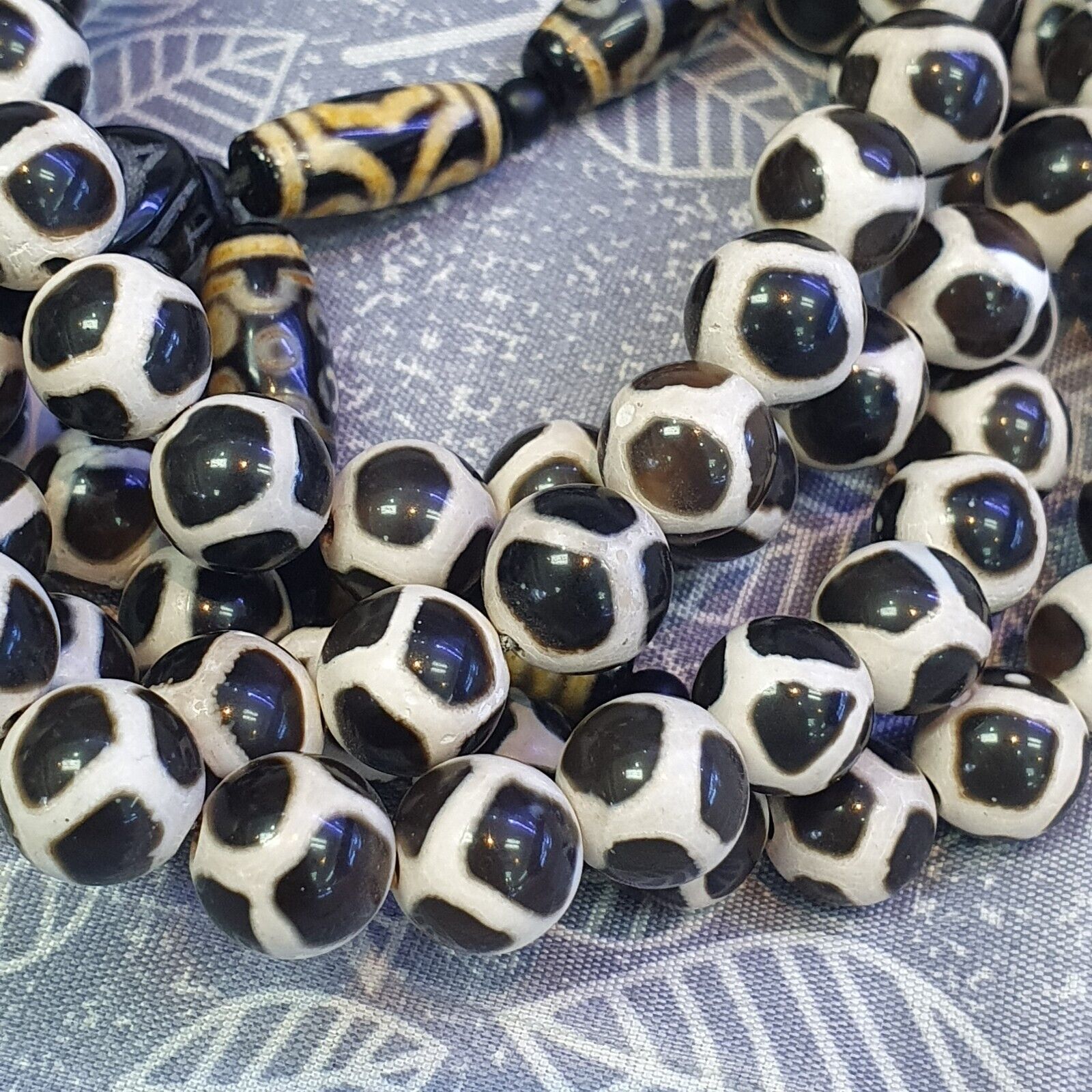 Vinatage Etched Agate Budhi Beads MALA 108 BEADS Buddhists ROSARY Dzi Eye Beads