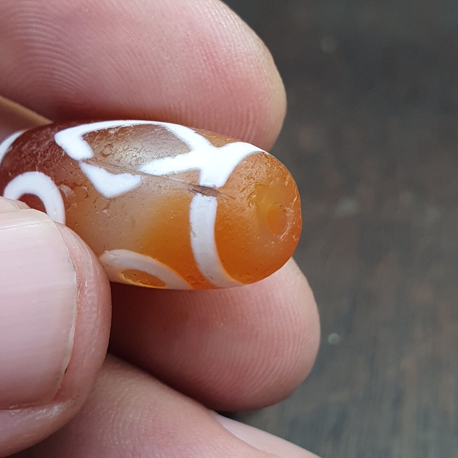 lot 2 Antique HIMALAYAN Indo Tibetan Central Asian Etched Agate bead AGT-4