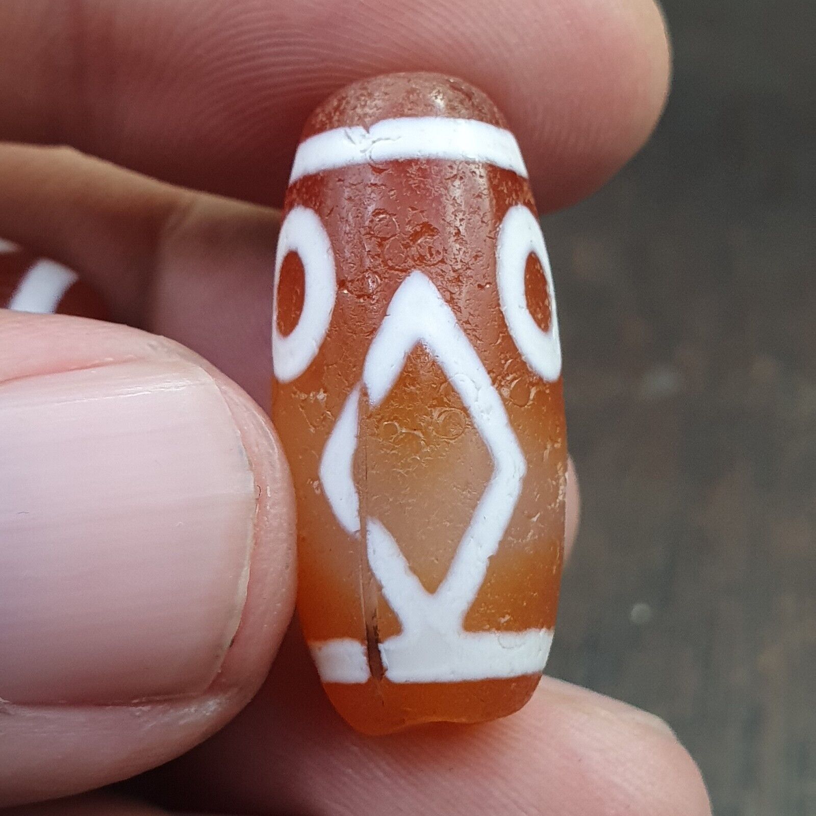 lot 2 Antique HIMALAYAN Indo Tibetan Central Asian Etched Agate bead AGT-4