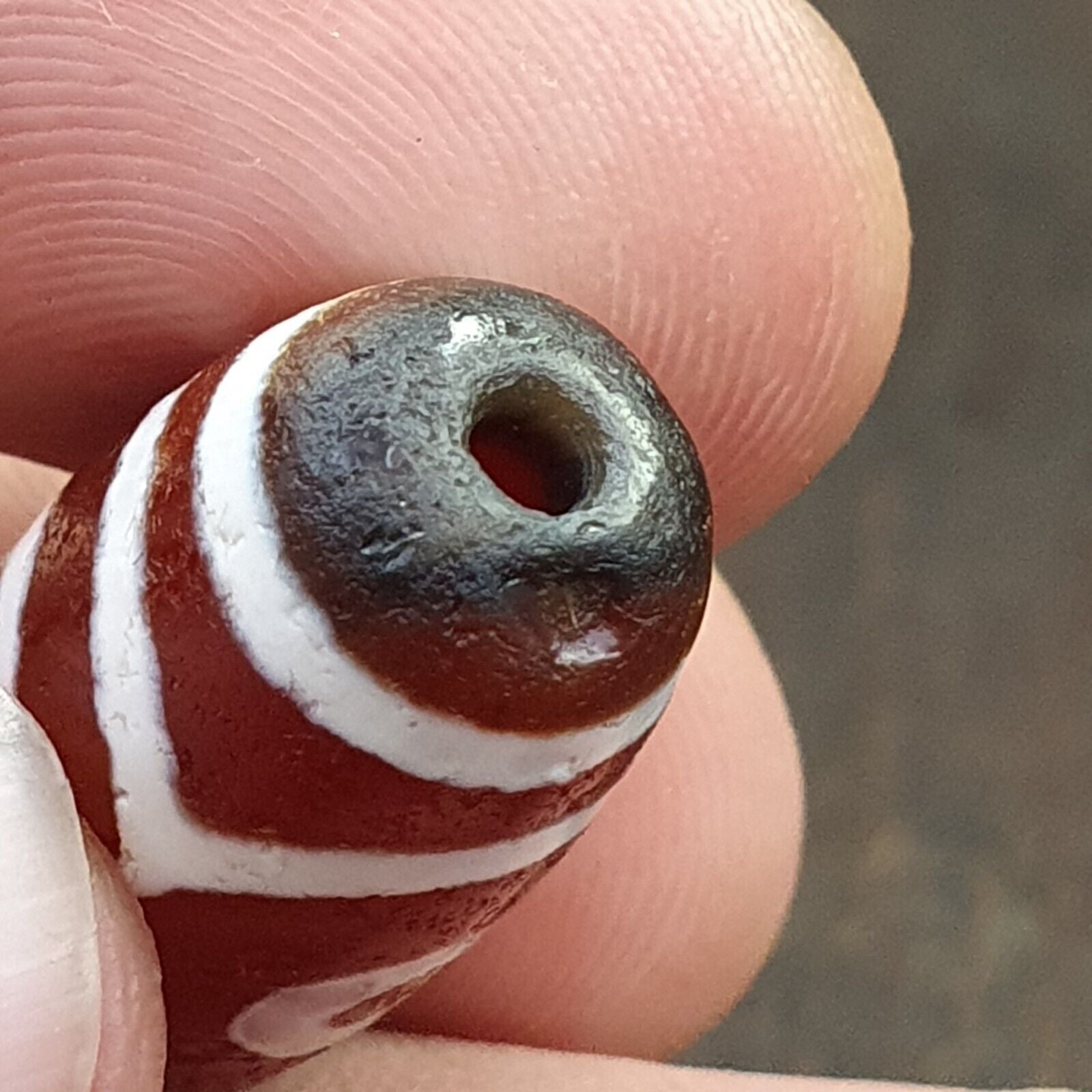 Antique HIMALAYAN Indo Tibetan Central Asian Etched Agate bead AGT-1