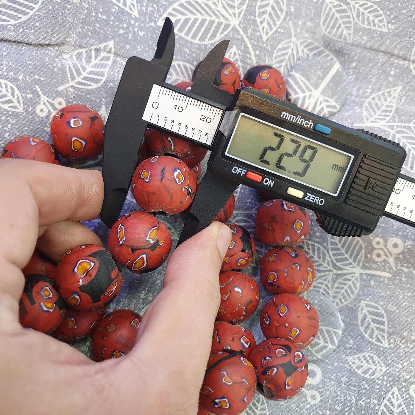 Art Deco Vene Beautiful Murano Moretti Millefiori Mosaic Glass Beads