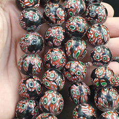 Vintage Vene Beads Unique Pattern Glass Beaded Strand Necklace 18-19mm