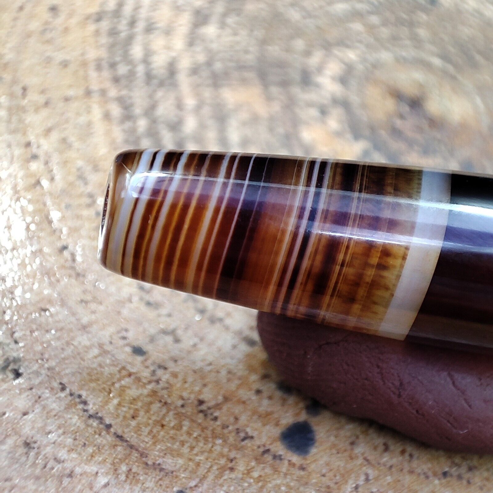 Vintage Old Yemeni Agate Natural Eye Rare pattern Banded Agate Bead  YM-3