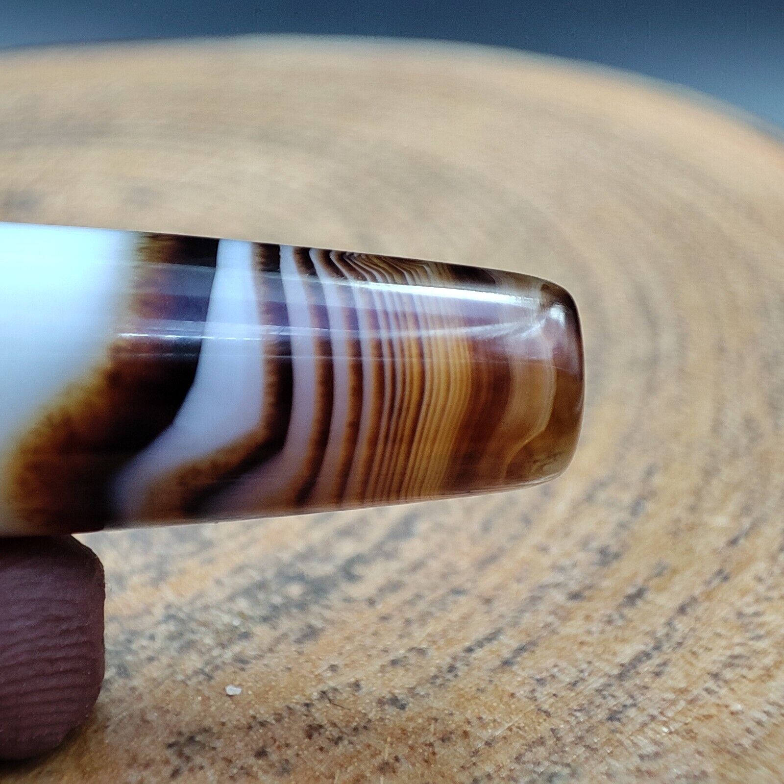 Vintage Old Yemeni Agate Natural Eye Rare pattern Banded Agate Bead  YM-3