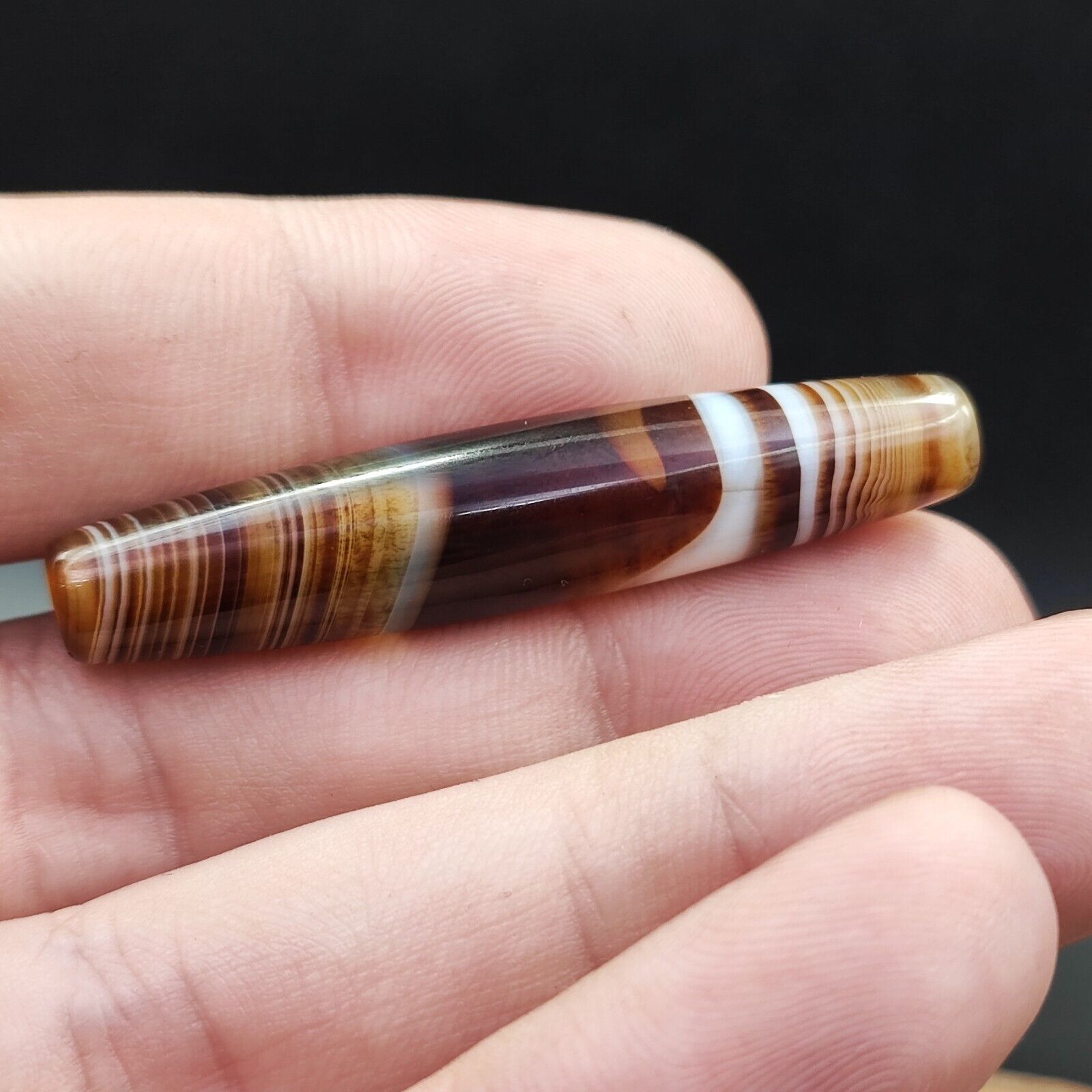 Vintage Old Yemeni Agate Natural Eye Rare pattern Banded Agate Bead  YM-3