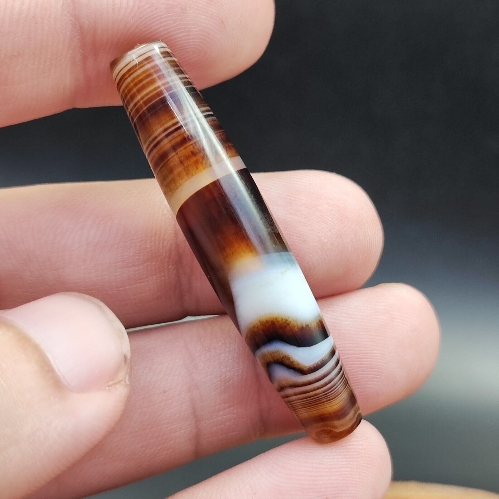 Vintage Old Yemeni Agate Natural Eye Rare pattern Banded Agate Bead  YM-3