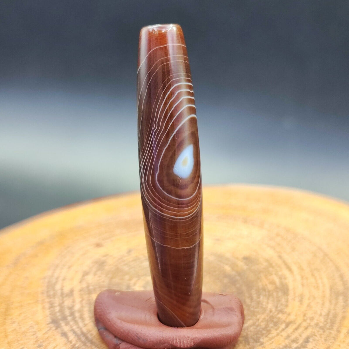 Vintage Old Yemeni Agate Natural Eye Rare pattern Banded Agate Bead  YM-4