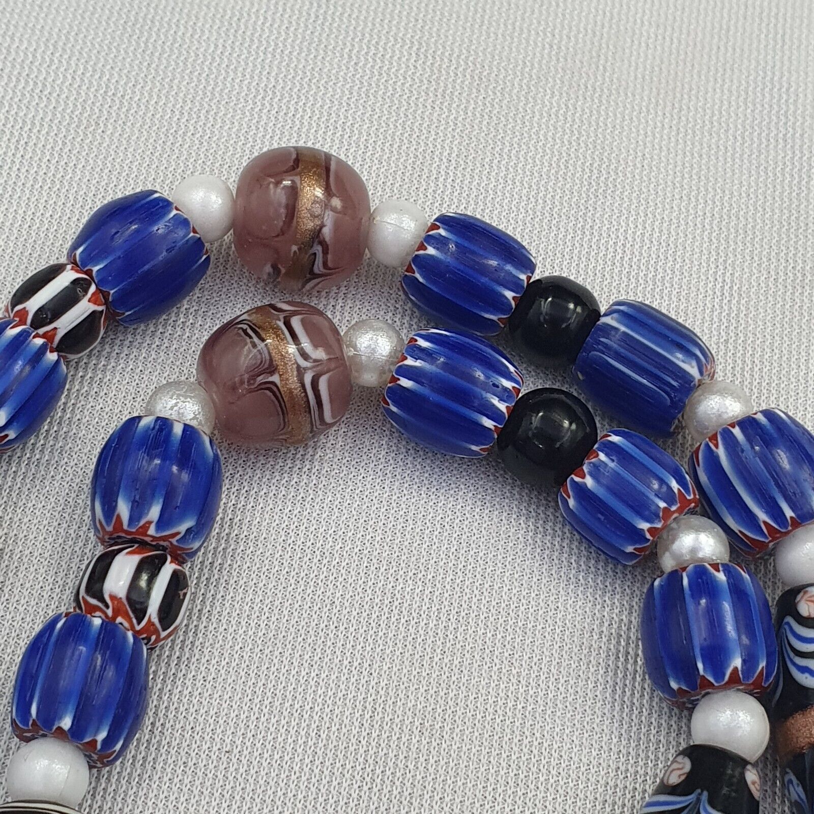 The Timeless Elegance of Venetian Style Blue Chevron Beads Necklace BCN-1