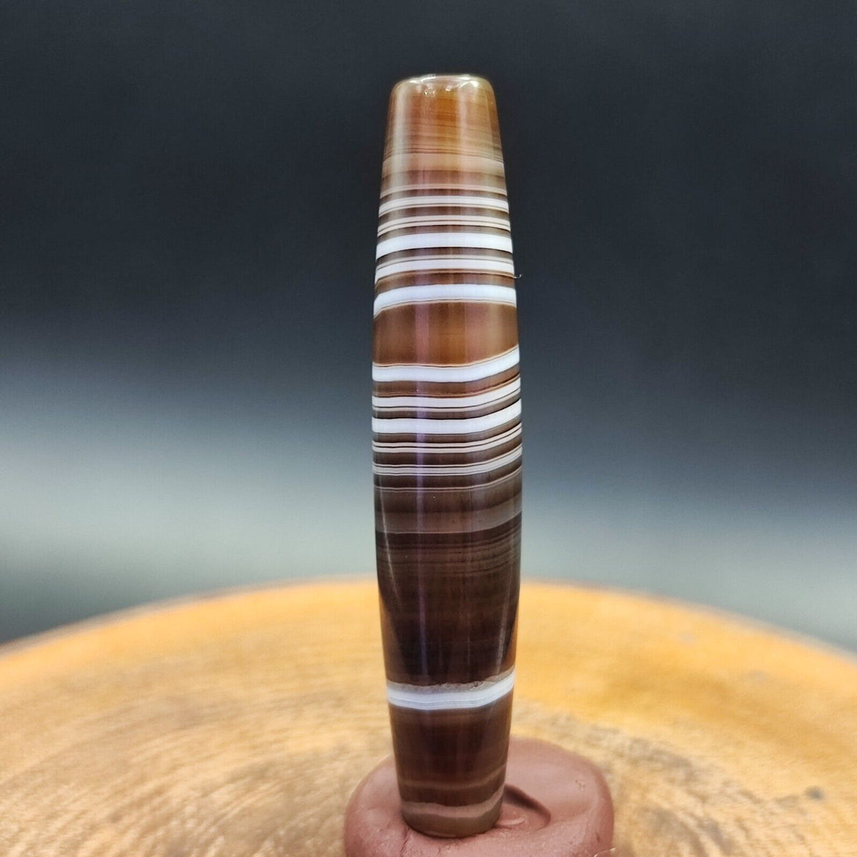 Vintage Old Yemeni Agate Natural Rare pattern Banded Agate Bead  YM-8
