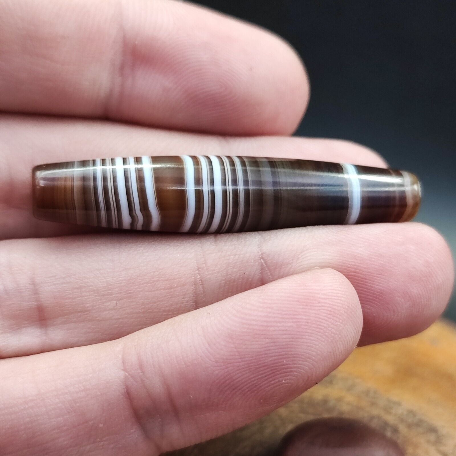 Vintage Old Yemeni Agate Natural Rare pattern Banded Agate Bead  YM-8