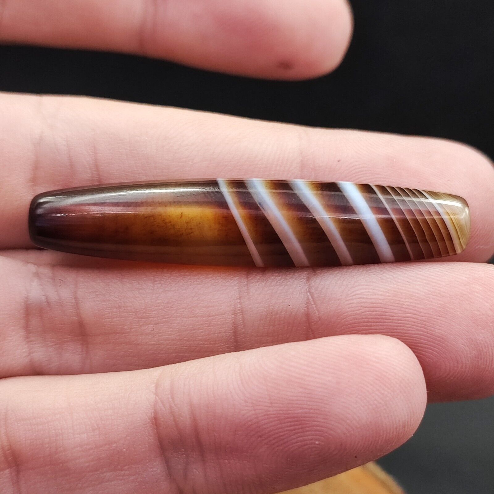 Vintage Old Yemeni Agate Natural Eye Rare pattern Banded Agate Bead  YM-9