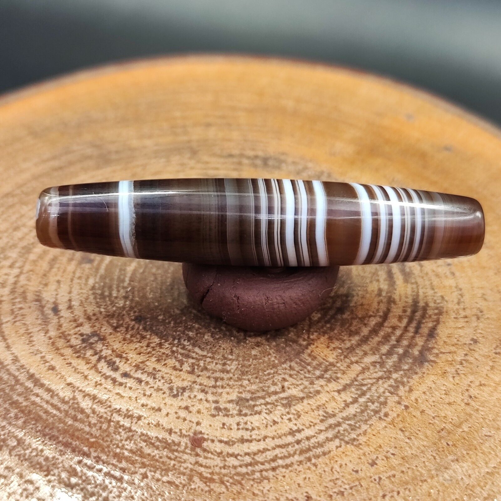 Vintage Old Yemeni Agate Natural Rare pattern Banded Agate Bead  YM-8