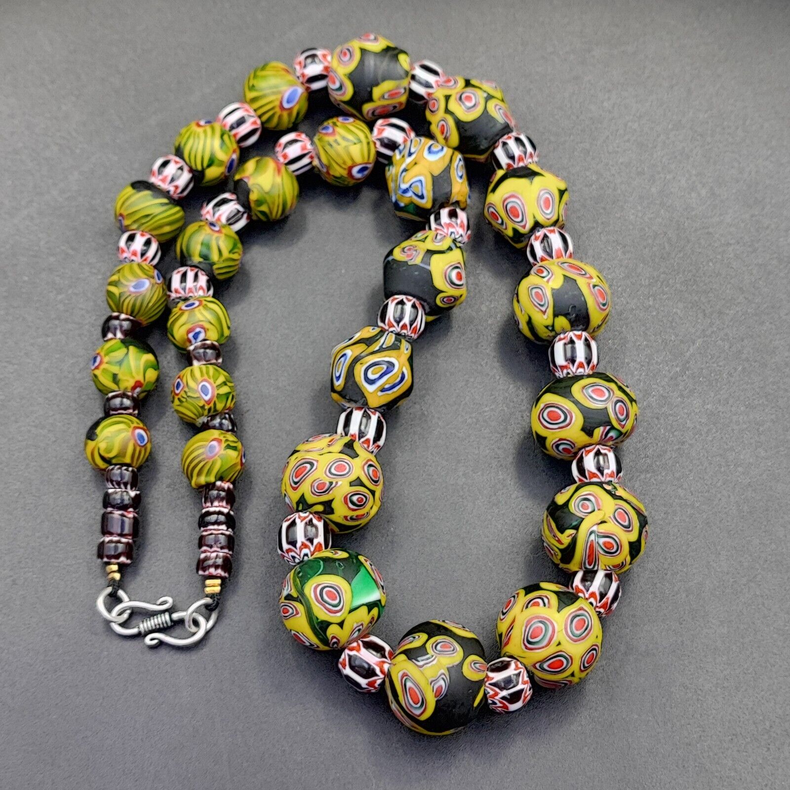 Vintage Venetian Style chevron Old trade Glass Beads Necklace NDS-3