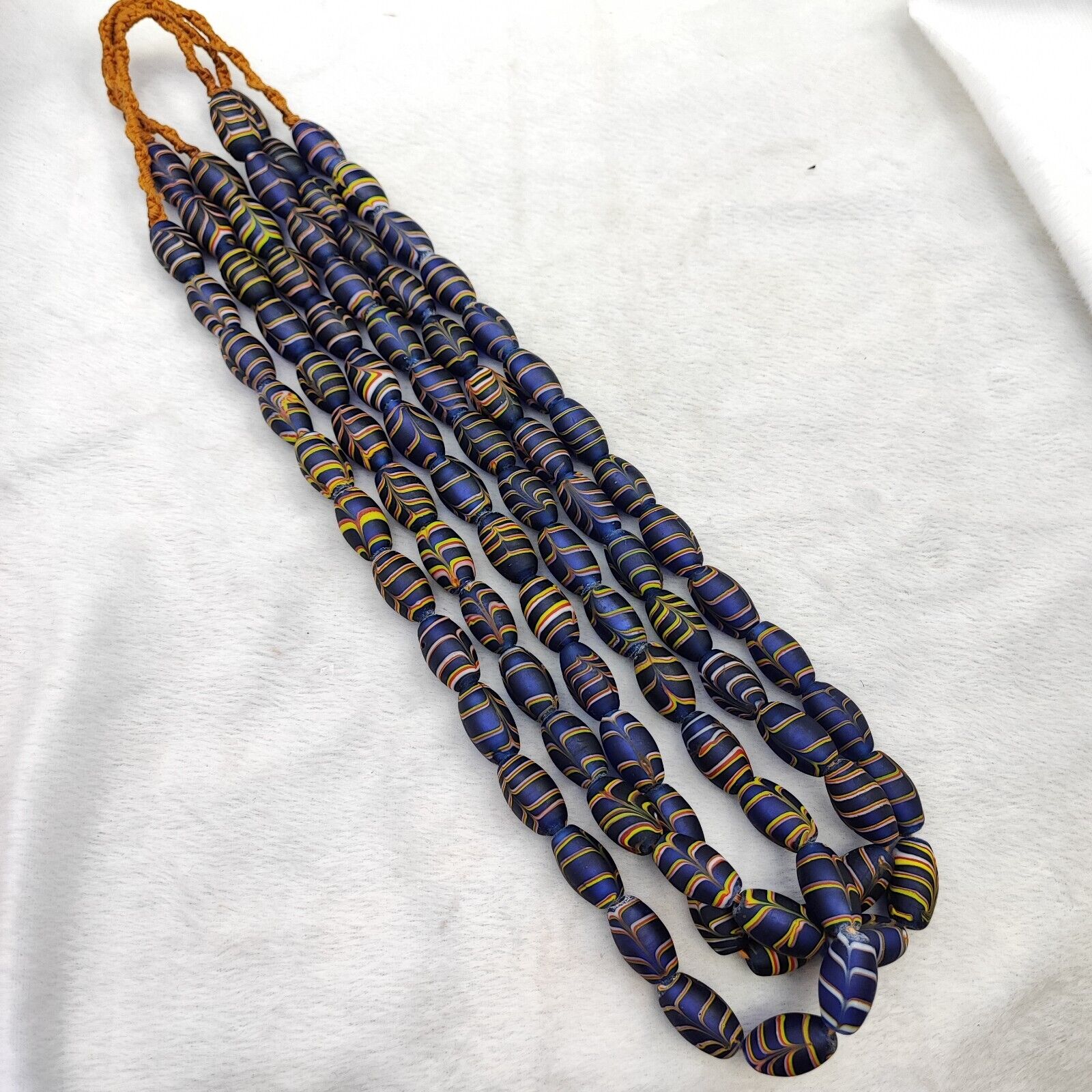 Vintage Venerano ART Fancy  Feather Beads 18x9.5MM  GLASS BEADS 24" Necklace