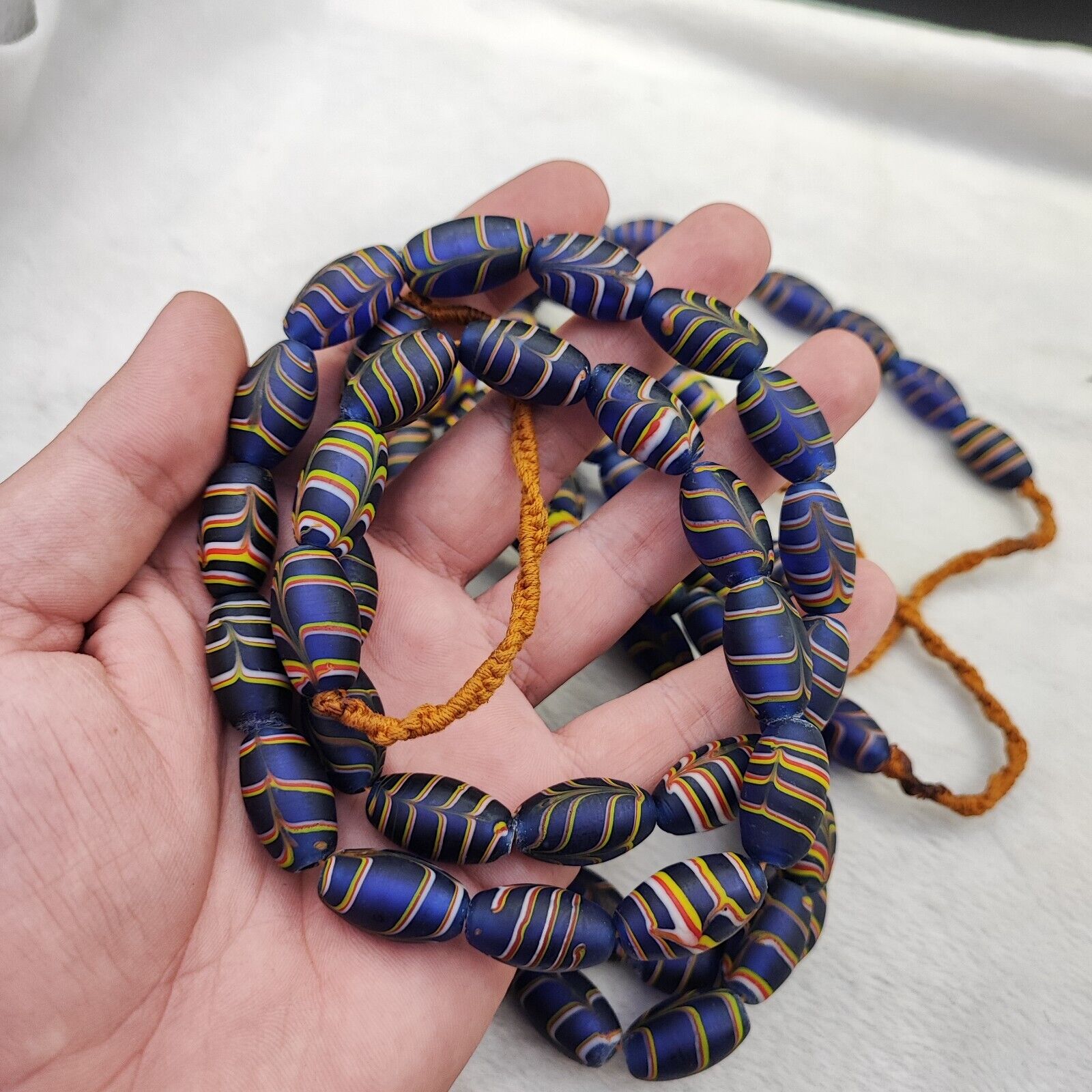 Vintage Venerano ART Fancy  Feather Beads 18x9.5MM  GLASS BEADS 24" Necklace