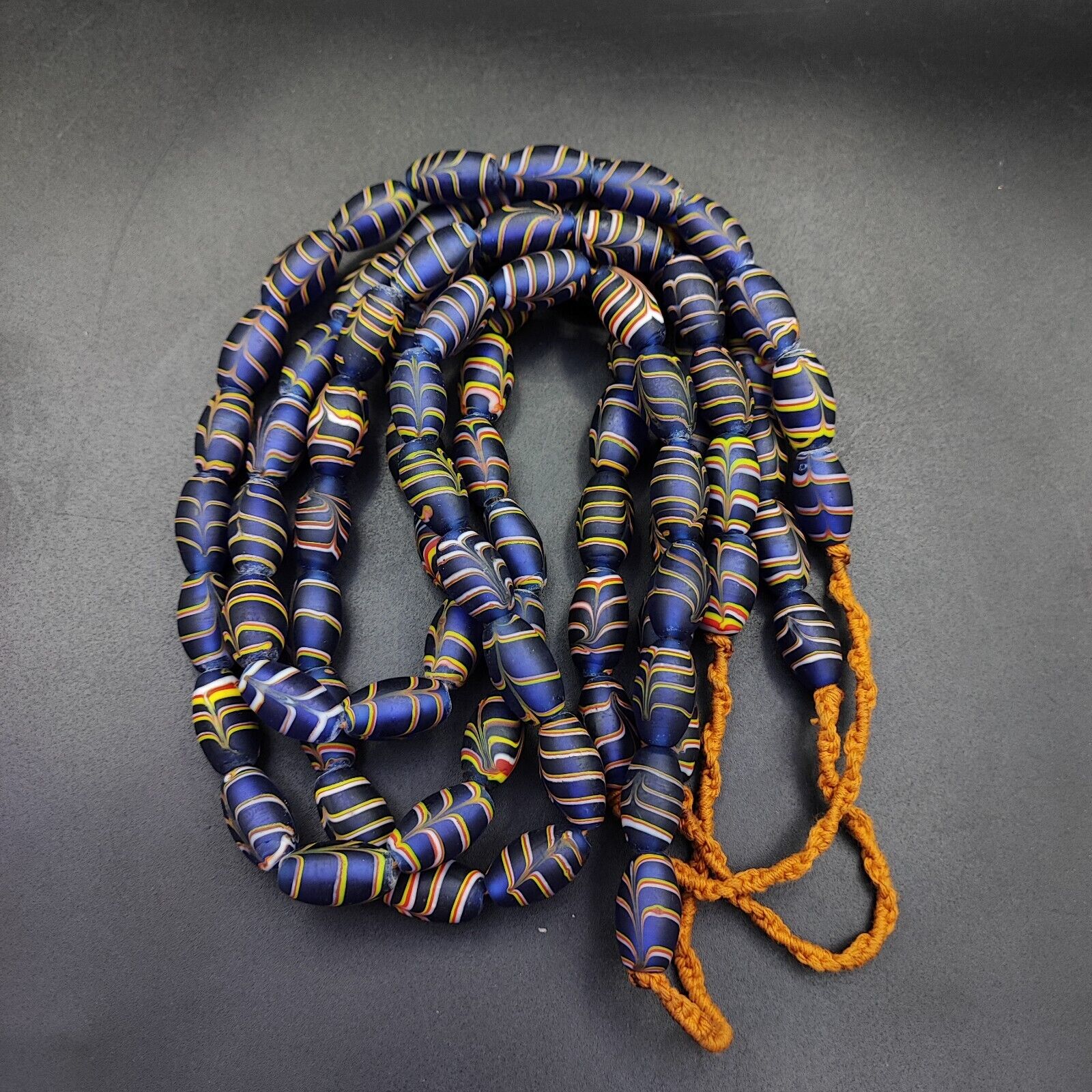 Vintage Venerano ART Fancy  Feather Beads 18x9.5MM  GLASS BEADS 24" Necklace