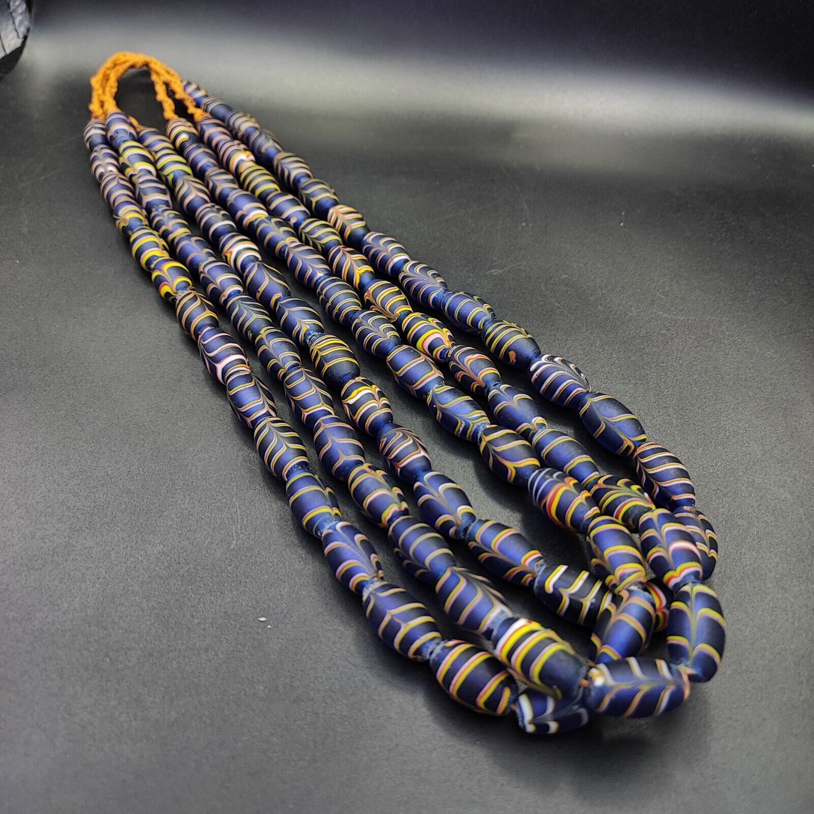 Vintage Venerano ART Fancy  Feather Beads 18x9.5MM  GLASS BEADS 24" Necklace