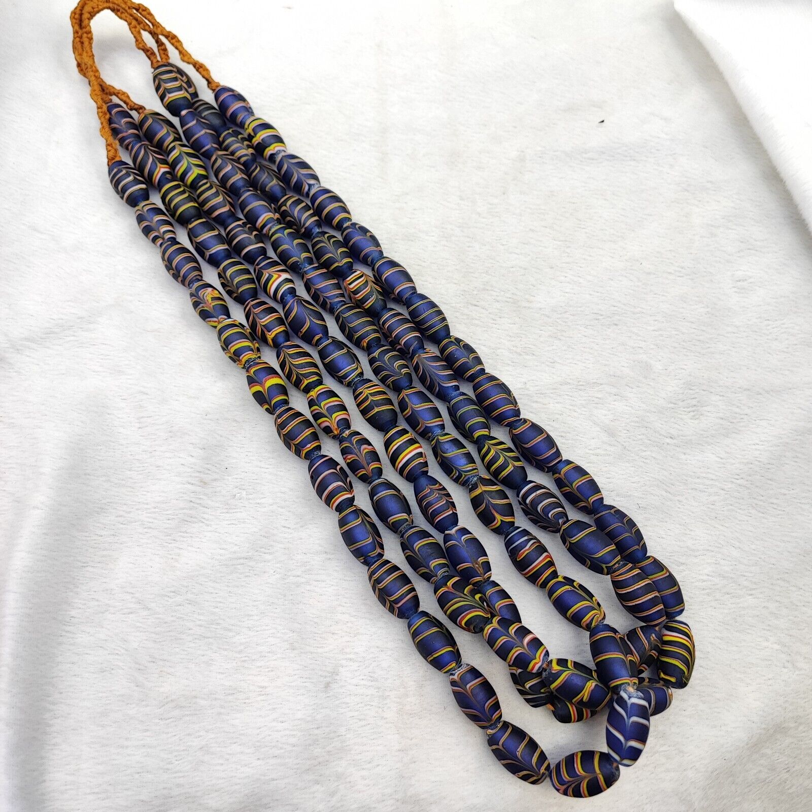 Vintage Venerano ART Fancy  Feather Beads 18x9.5MM  GLASS BEADS 24" Necklace