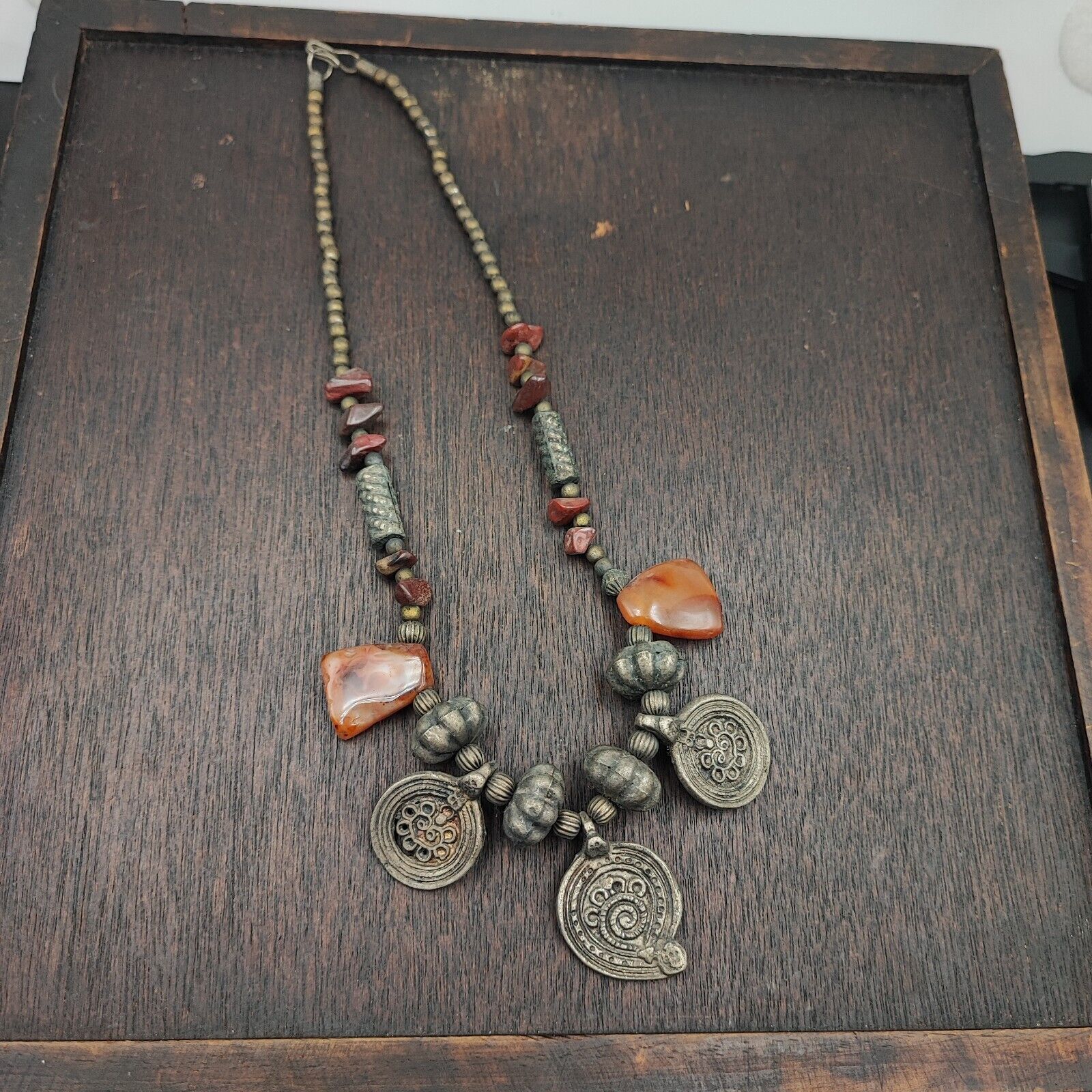 Beautiful Rusted Tibetan Silver Nepalese Stone Antique Jewelry Necklace N45