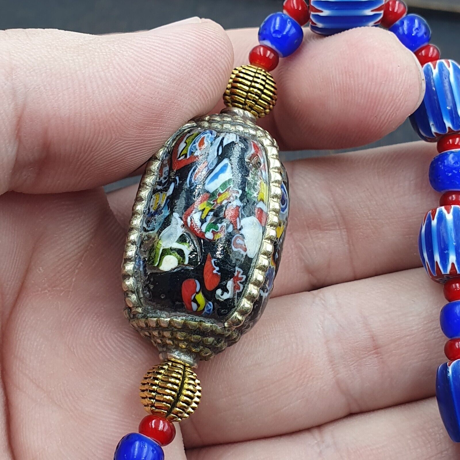 Vintage Venetian White heart With Blue Chevron Glass Beads Necklace. BG-14