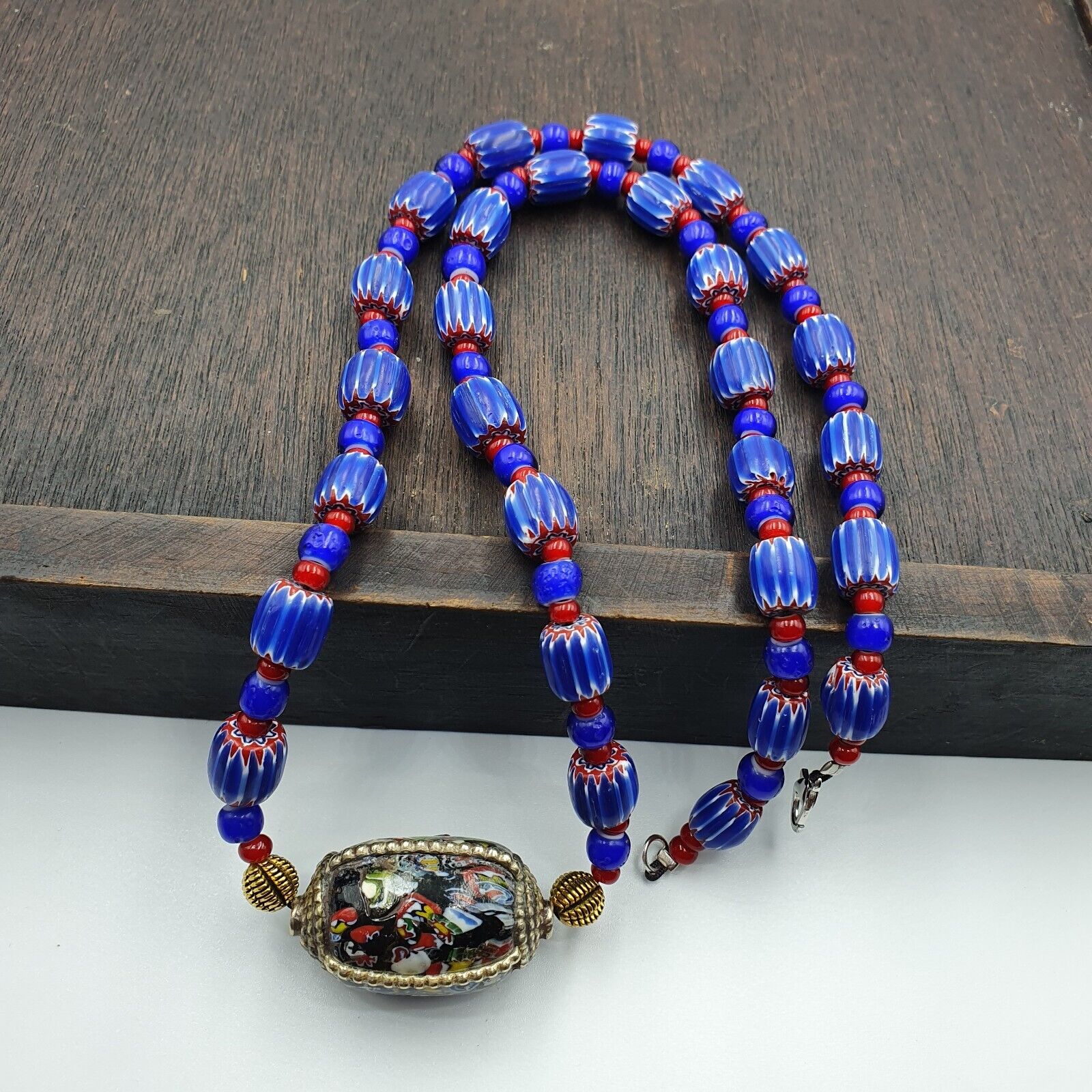 Vintage Venetian White heart With Blue Chevron Glass Beads Necklace. BG-14