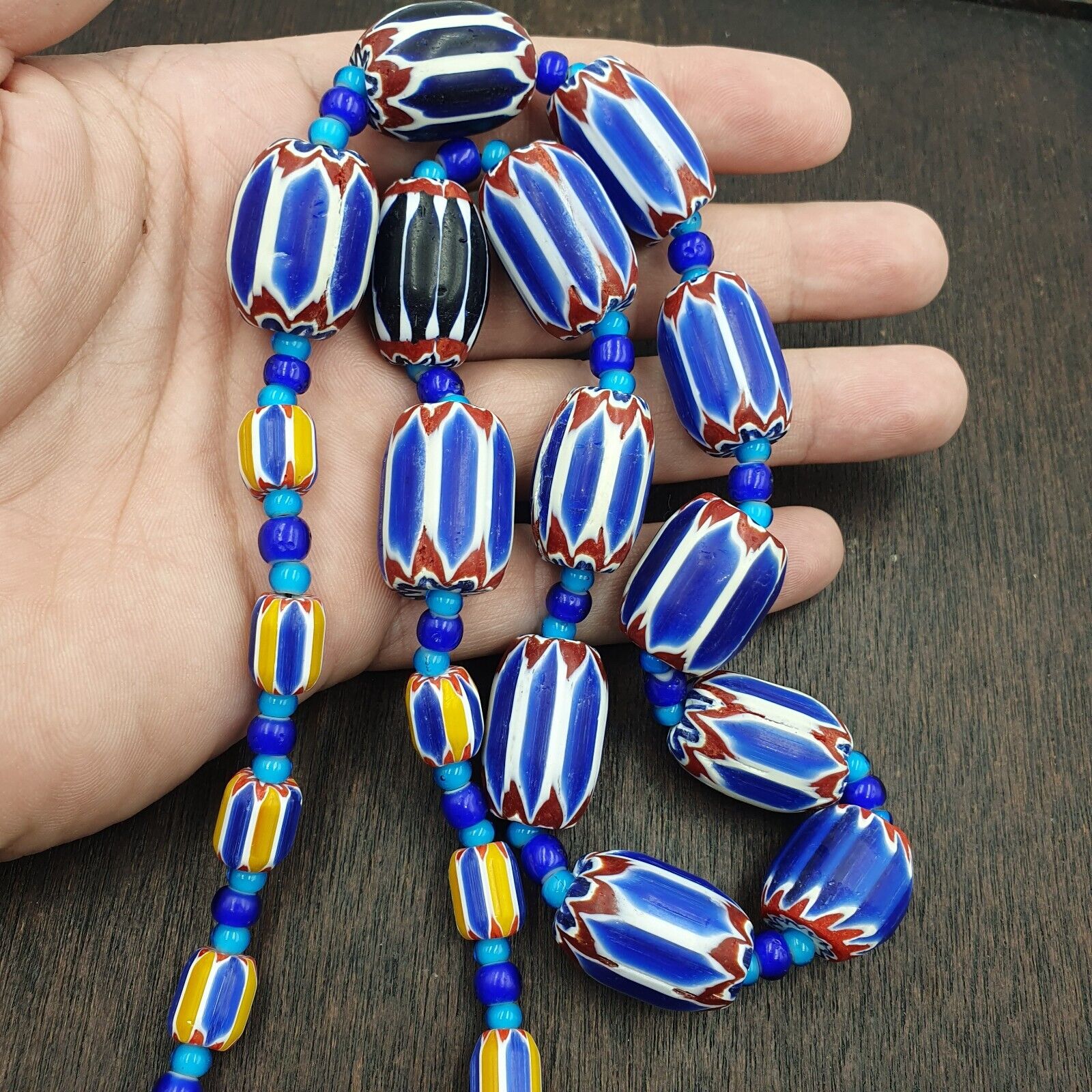 Vintage Venetian White heart With Blue Chevron Glass Beads Necklace. BG-12