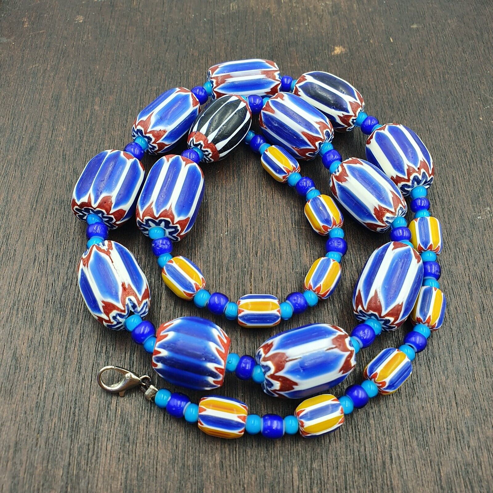 Vintage Venetian White heart With Blue Chevron Glass Beads Necklace. BG-12