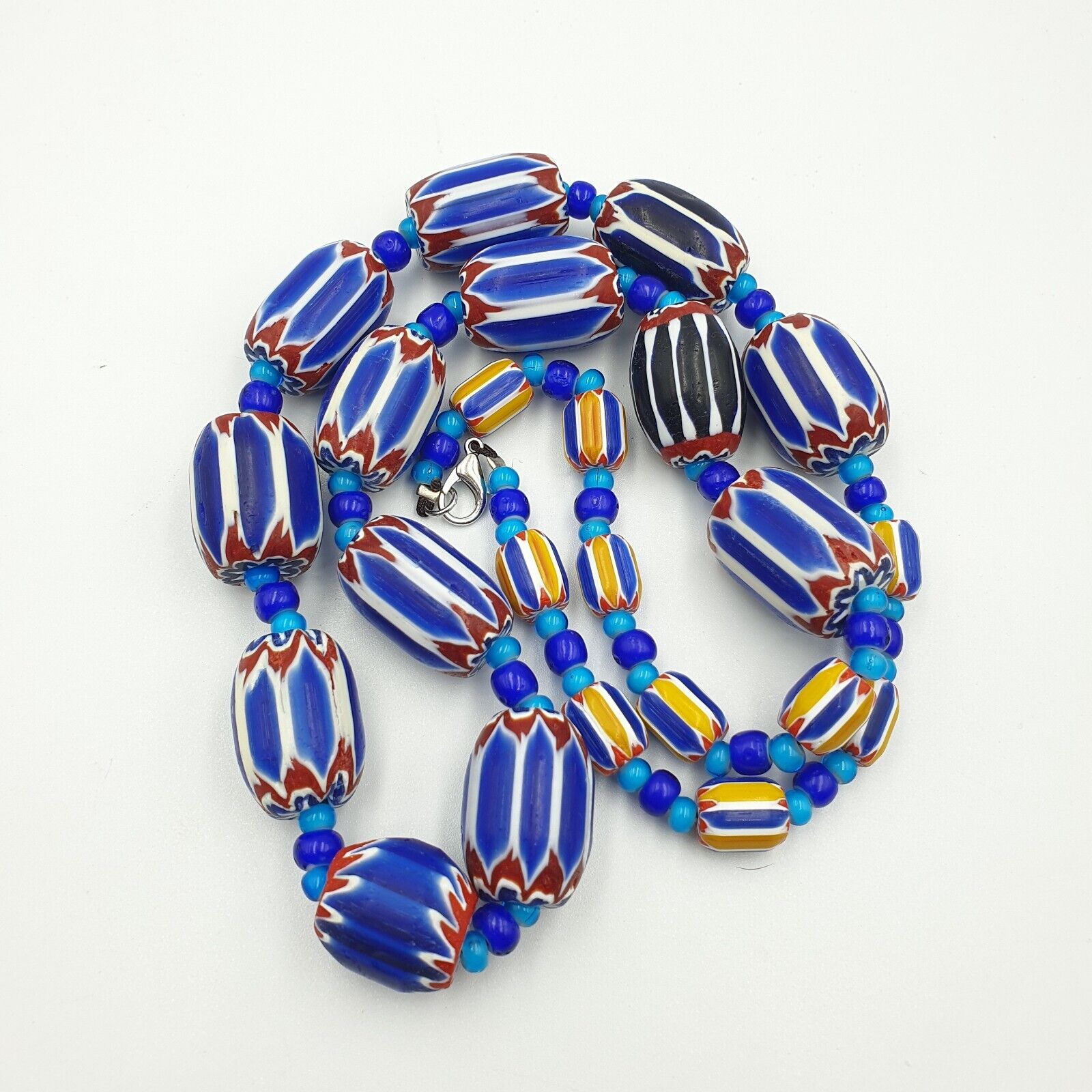 Vintage Venetian White heart With Blue Chevron Glass Beads Necklace. BG-12