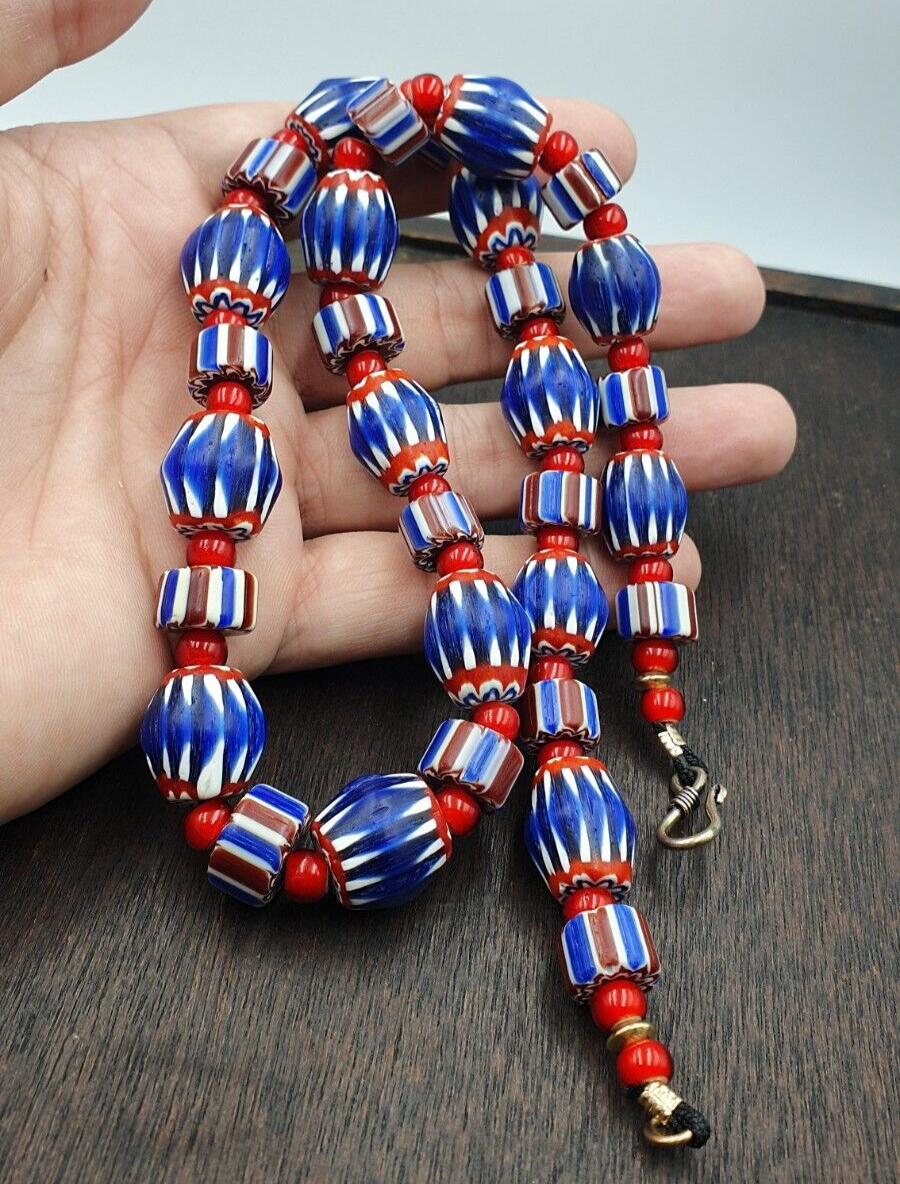 Vintage Chevron & Venetian 6mm Whiteheart Beads Necklace NC-B-1