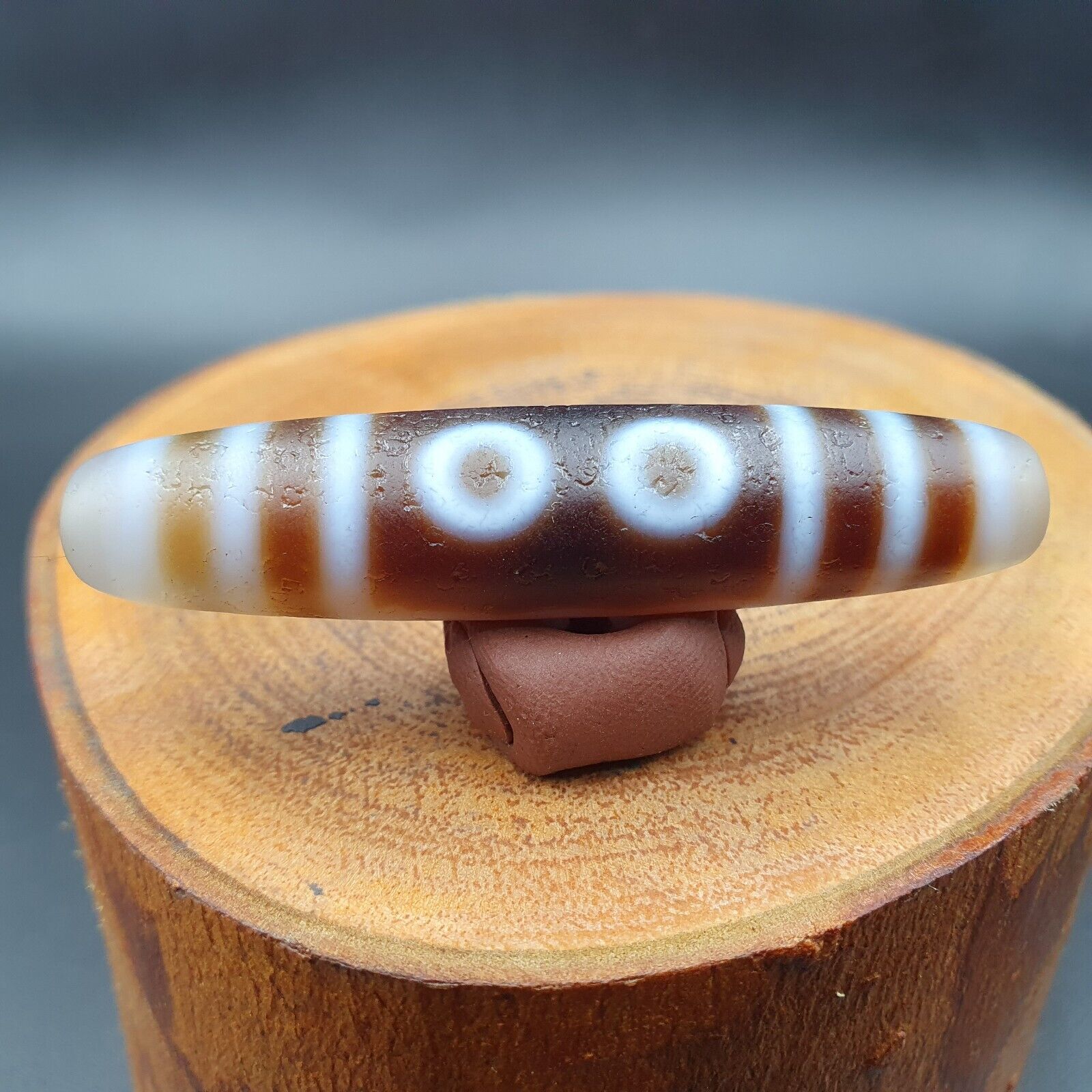 Vintage Old Himalayan Indo Tibetan 5 Eyes pattern Dzi Amulet Pendant Bead B25