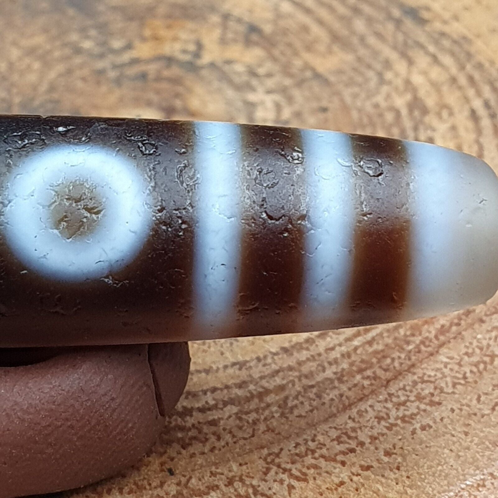 Vintage Old Himalayan Indo Tibetan 5 Eyes pattern Dzi Amulet Pendant Bead B25