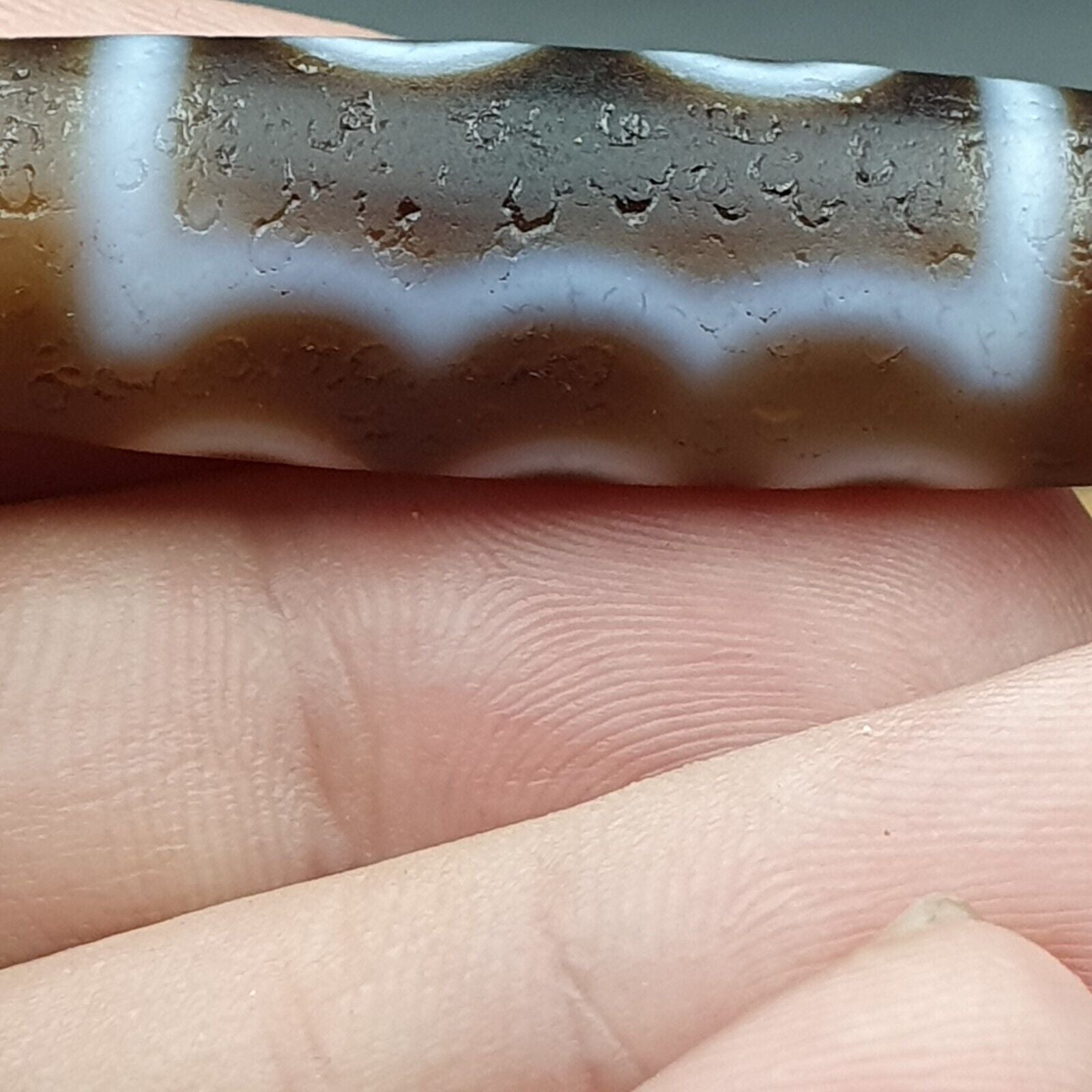 Vintage Old Himalayan Indo Tibetan 5 Eyes pattern Dzi Amulet Pendant Bead B25