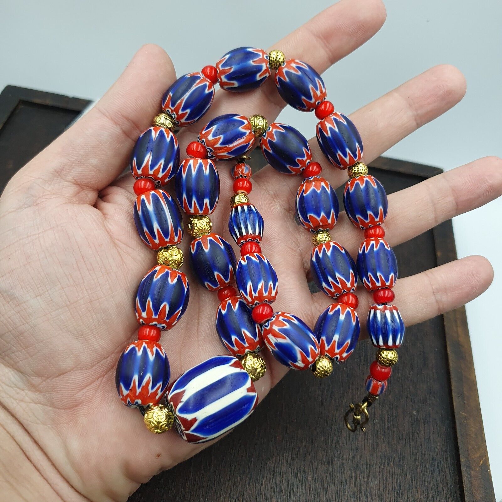 Venetian Red White Heart 6mm and Blue Chevron Glass Beads Necklace NCH-4