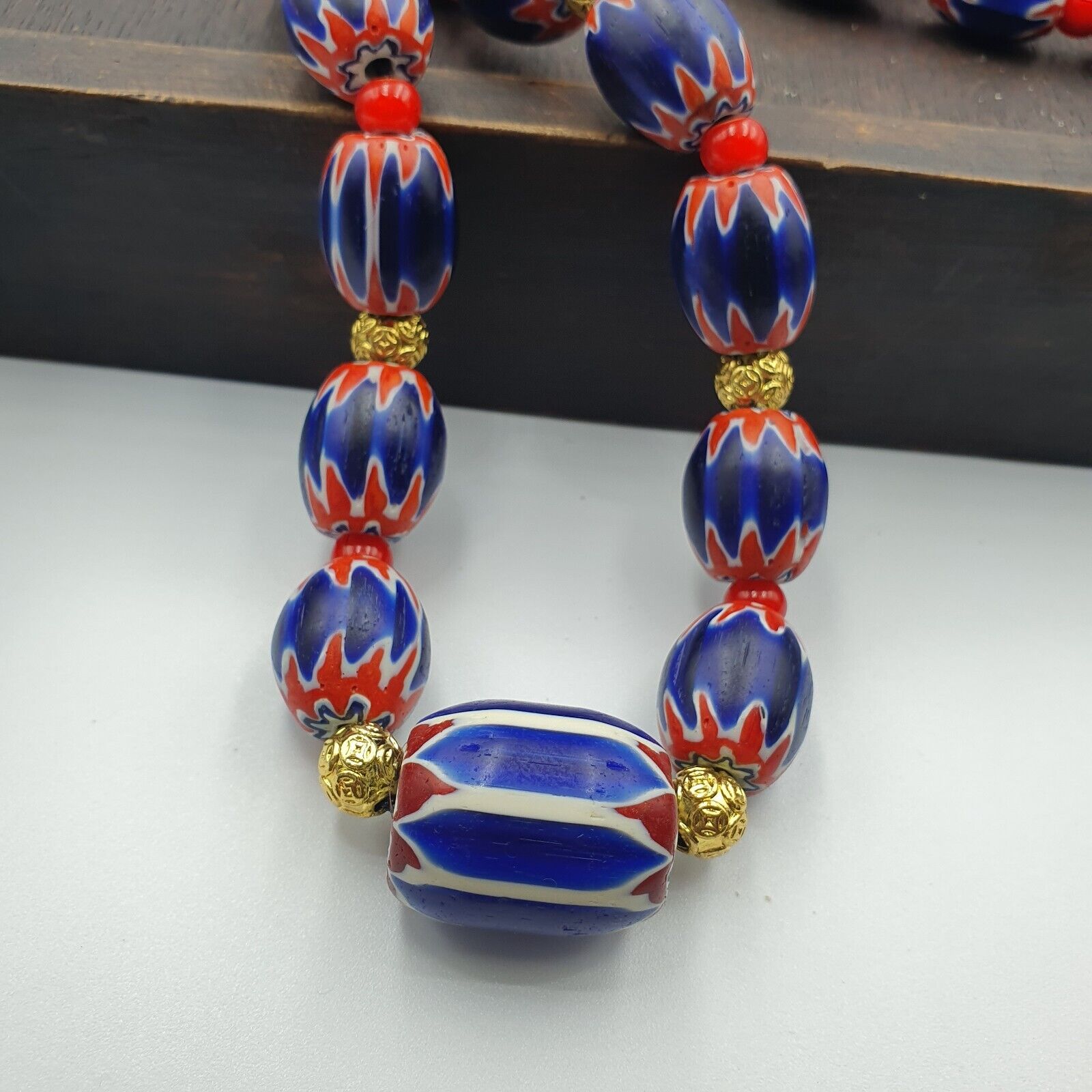 Venetian Red White Heart 6mm and Blue Chevron Glass Beads Necklace NCH-4