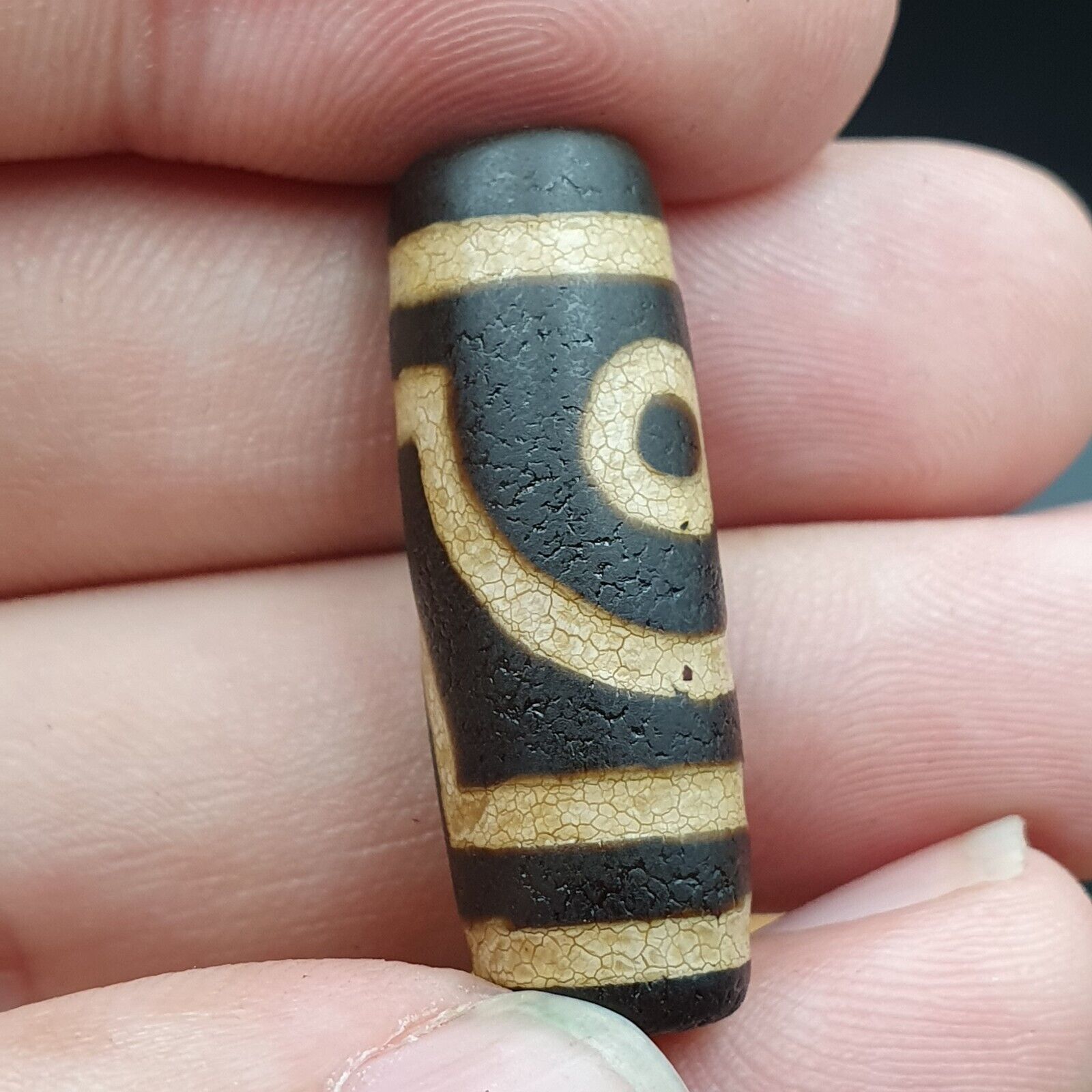 Vintage Old Himalayan Indo Tibetan 2 Eyes pattern Dzi Amulet Pendant Bead B27