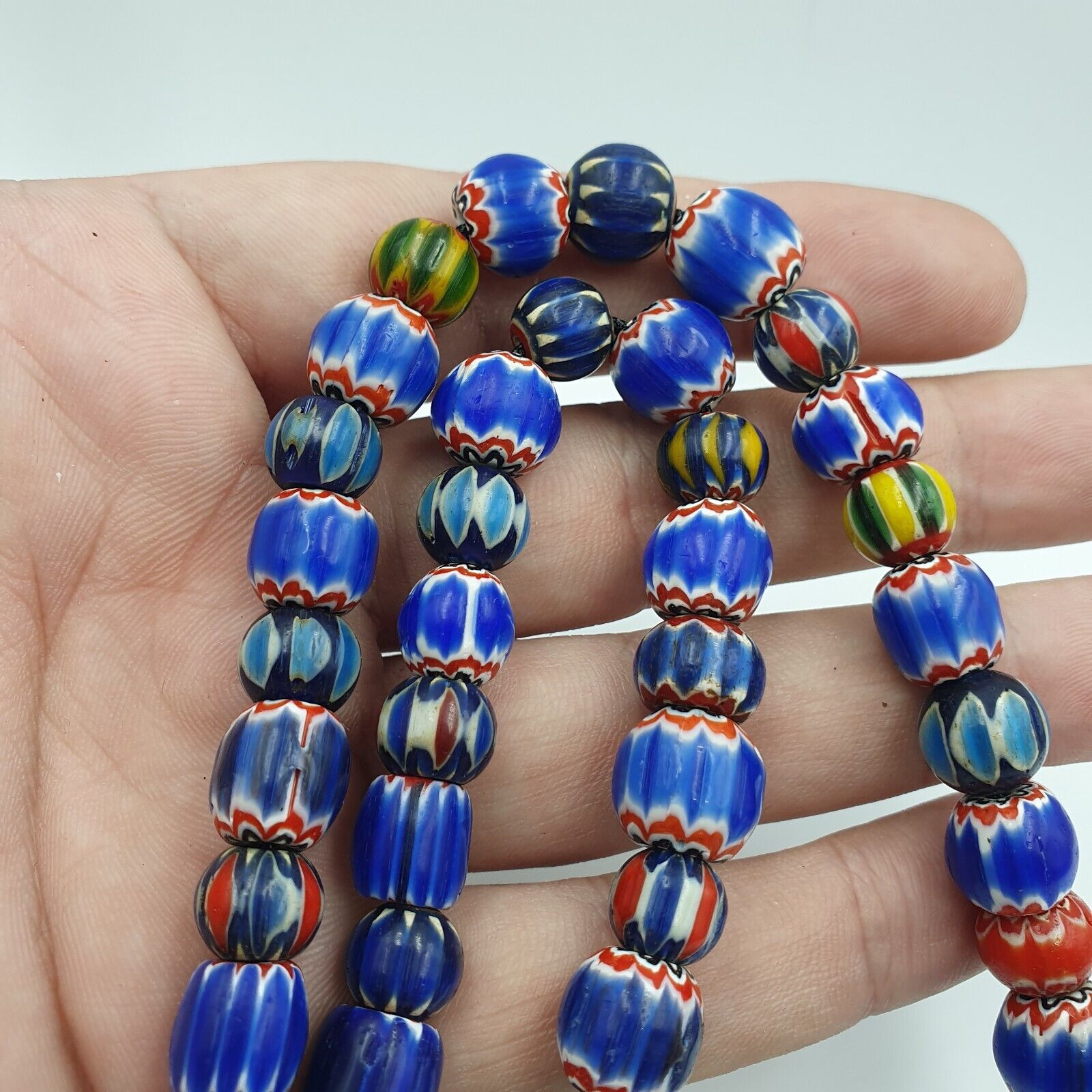 Vintage Chevron and White Heart Venetian Multilayers Glass Beads Necklace N-155